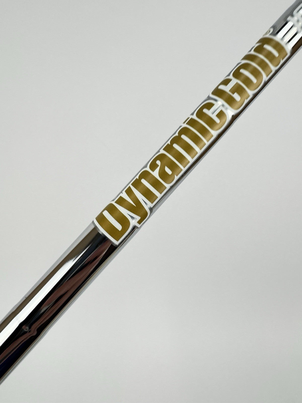 Dynamic Gold 105 Iron Shaft R300 Regular Flex Steel 35.75” /0.355 Tapered /326741