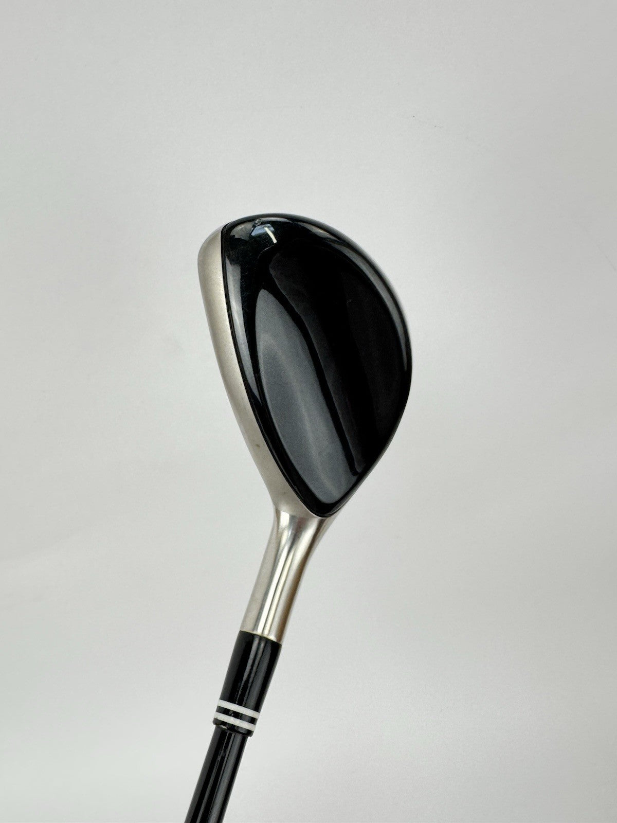 Cleveland Halo 2 Hybrid 19* Regular Flex Graphite /Right /Lamkin Midsize /350629