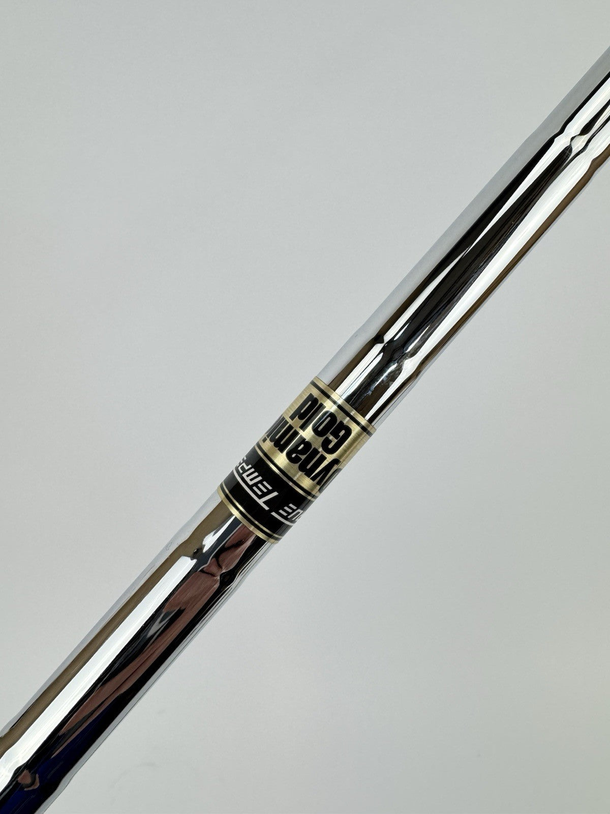 Dynamic Gold S300 Iron Shaft Regular Flex Steel 36.5” /0.355 Tapered /332710