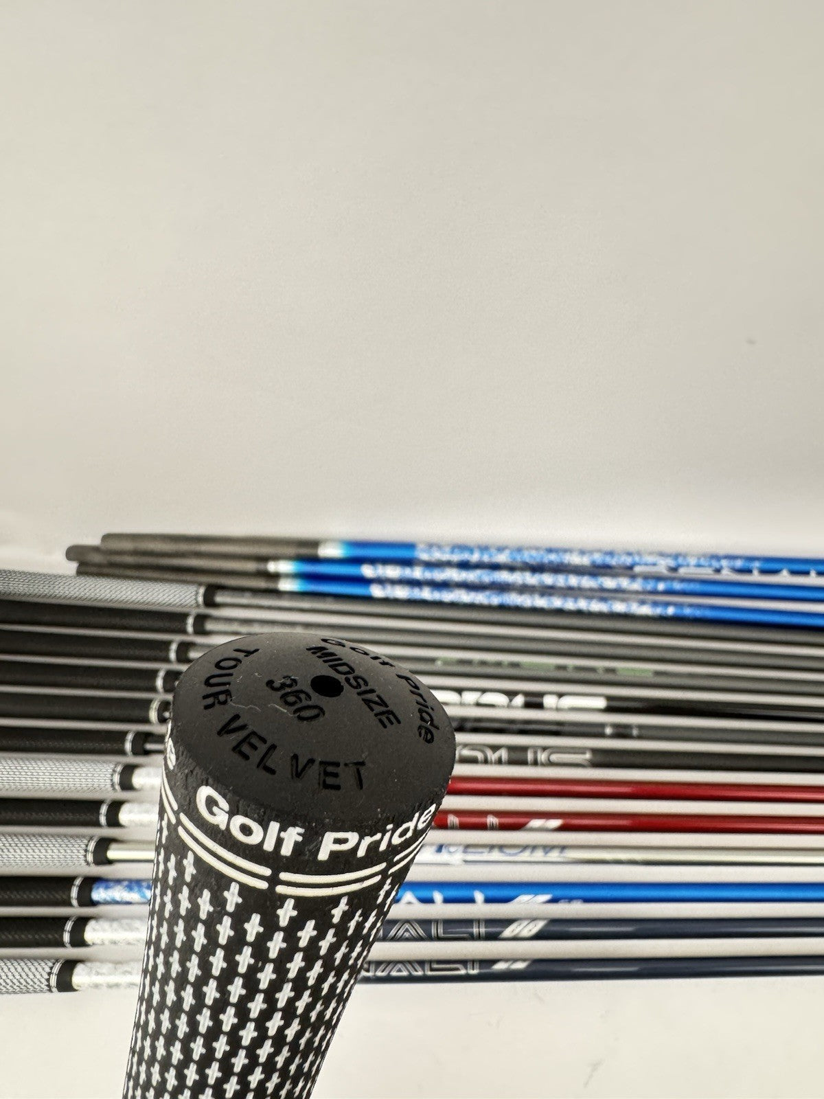 Callaway Quantum Driver Shaft Denali Blue 6.0 Stiff Graphite 44.5” /Mid /361379