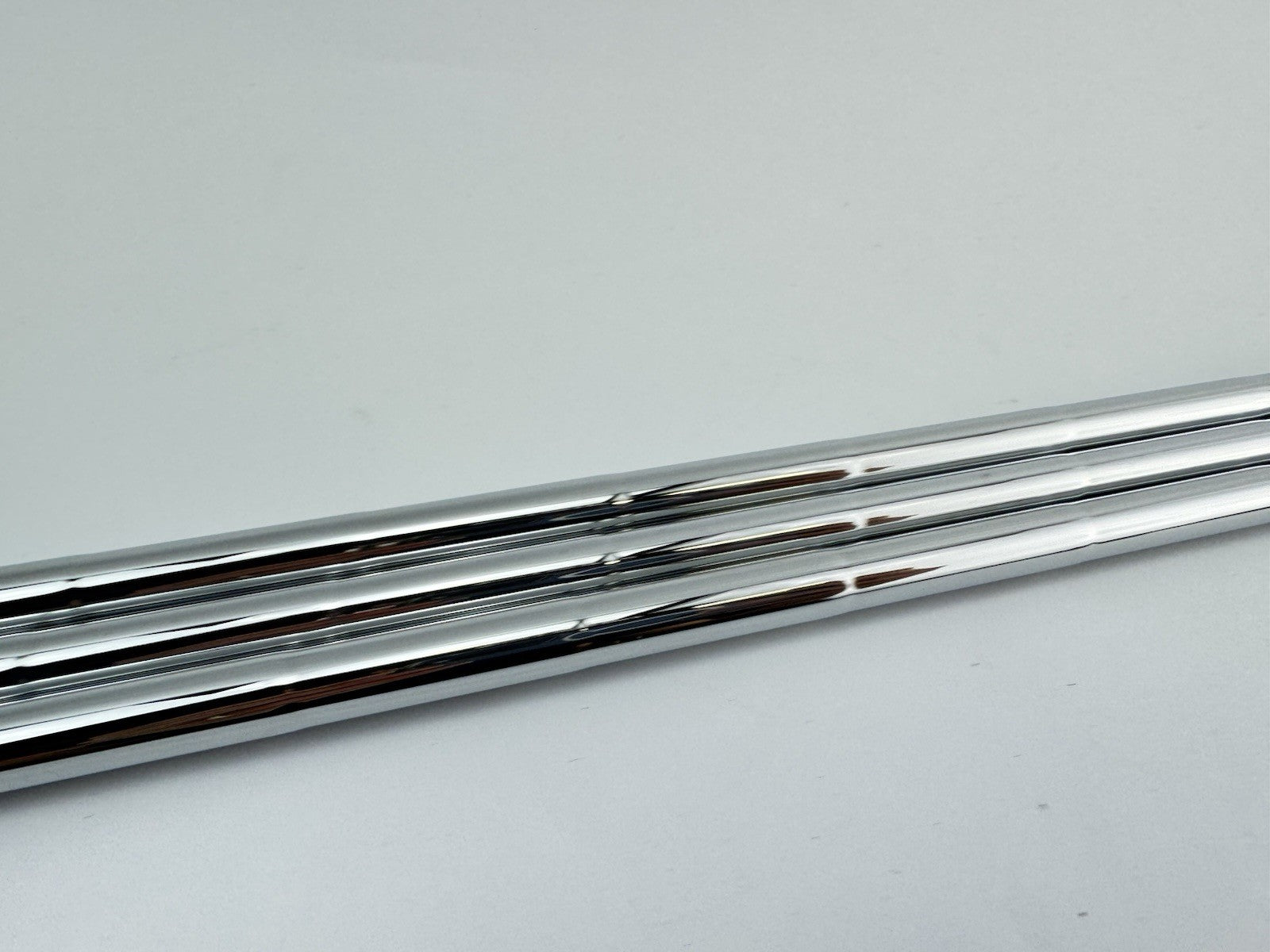 Dynamic Gold AMT Wedge Shaft Set (3) S300 Stiff Steel 0.355 Tapered /289574