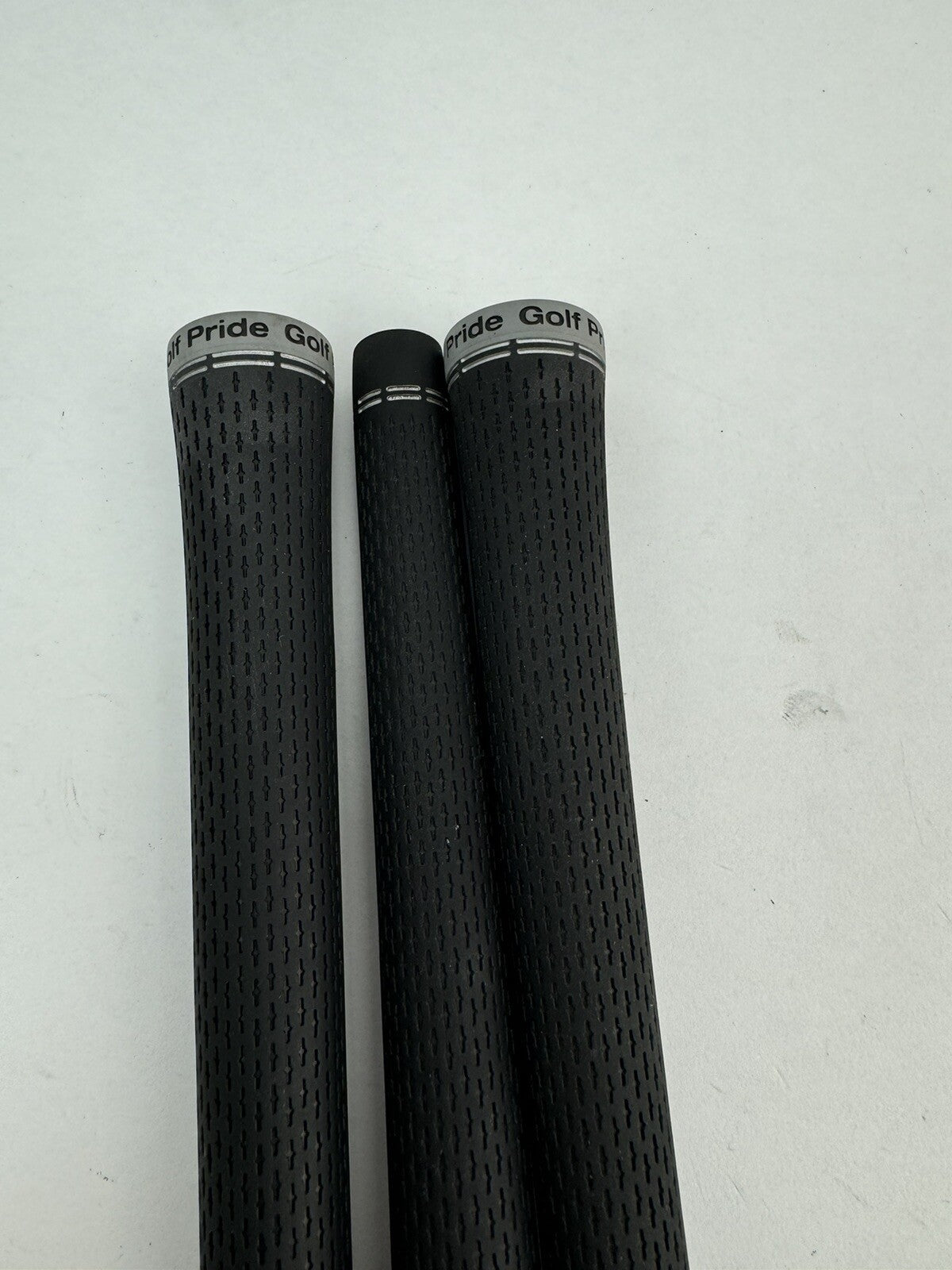 Golf Pride Tour Velvet 360 Grips (3) Standard /Black /Grey /Pulled /342792