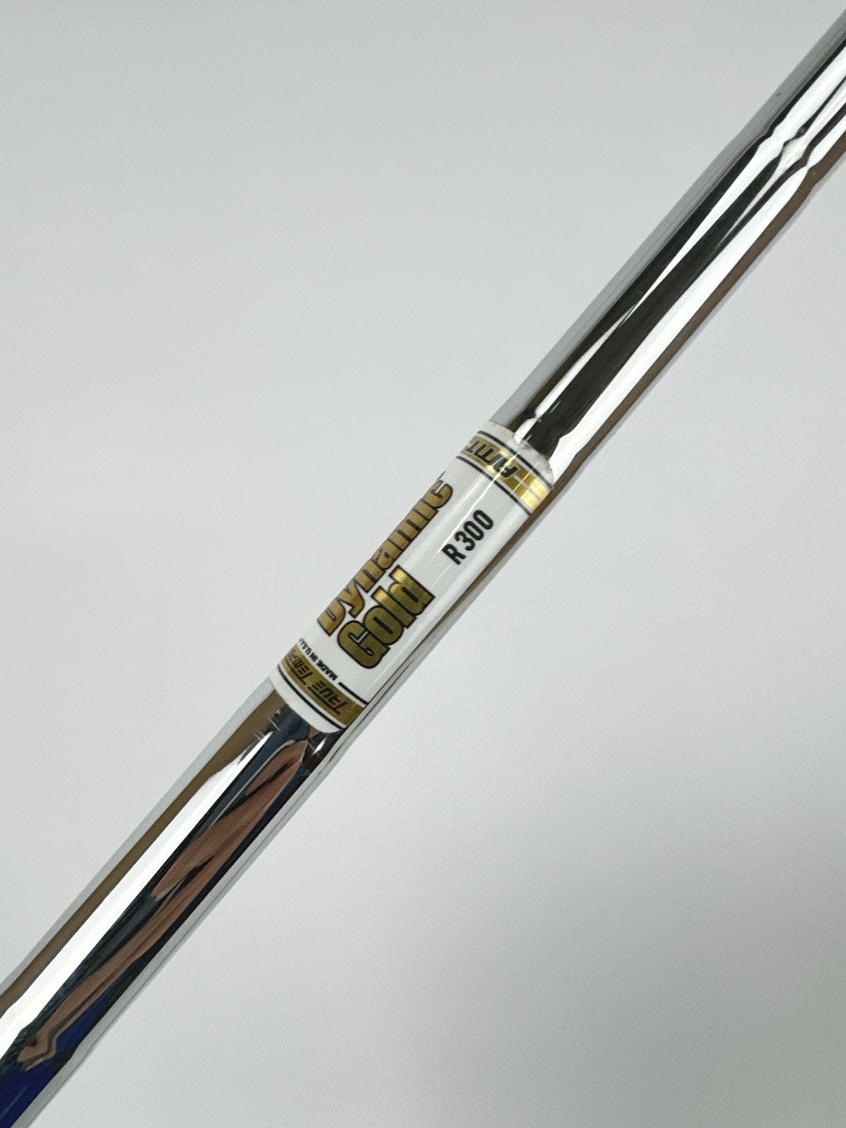Dynamic Gold AMT Iron Shaft R300 Regular Flex Steel 35.5 /0.355 Tapered /318823