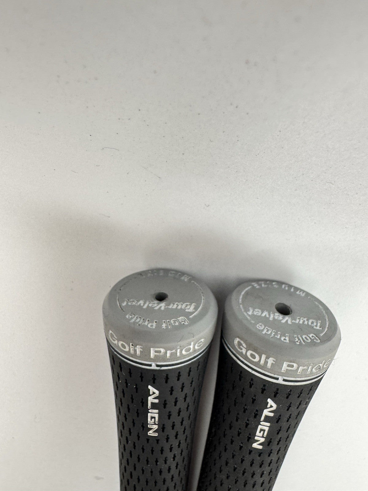 Golf Pride Tour Velvet Align Grips (2) Mens Midsize /Pulled /338324