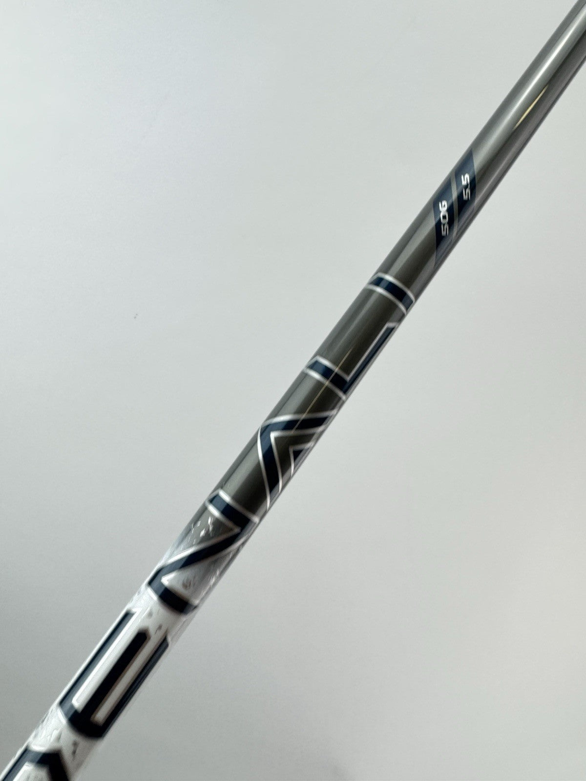 Titleist GT TSR Driver Shaft Denali Blue 5.5 Regular Graphite 45” /Mid Grip4