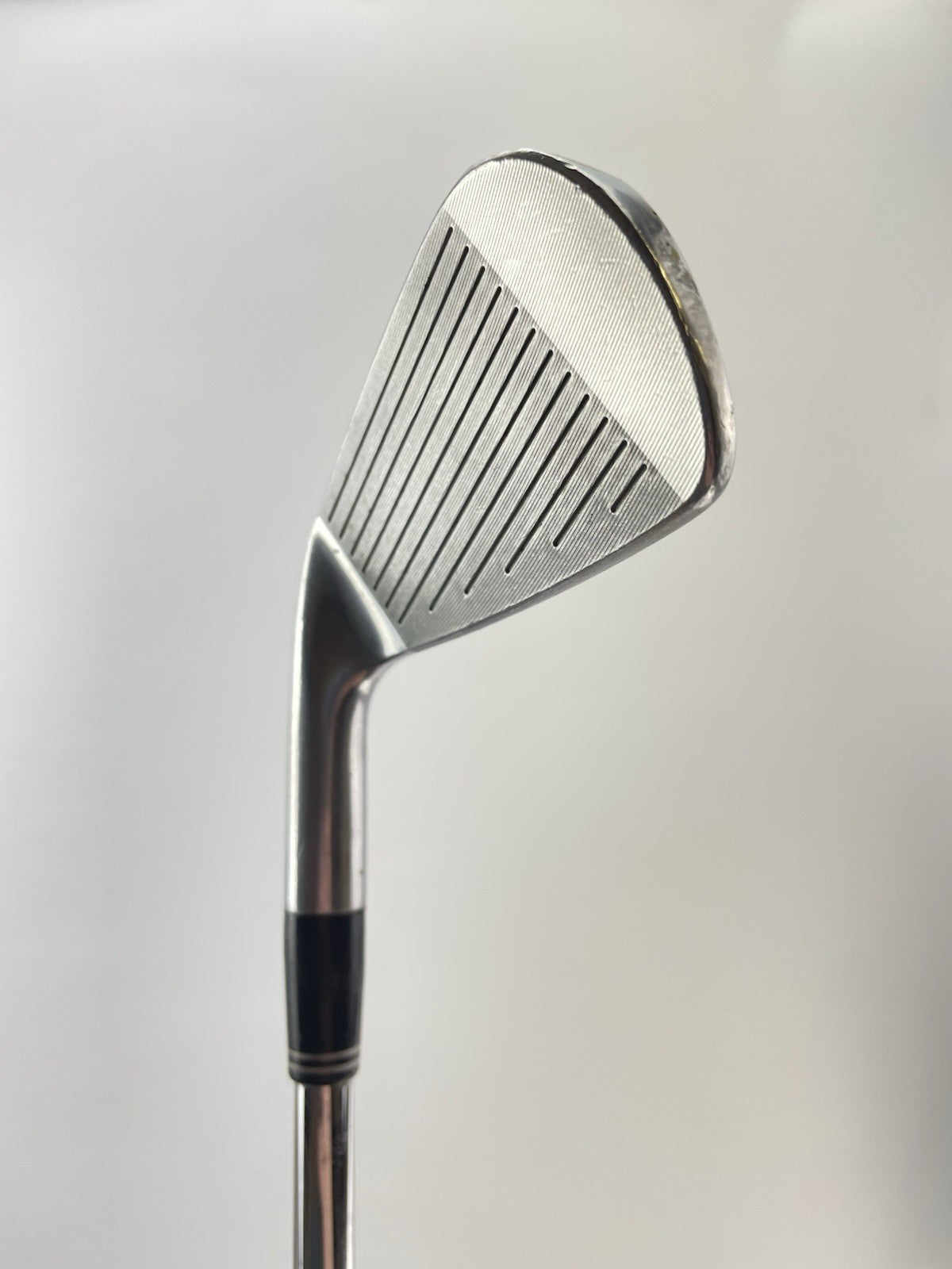 Srixon ZTX 3 Iron Forged KBS Tour Stiff Steel /Right Handed /New Grip/281299