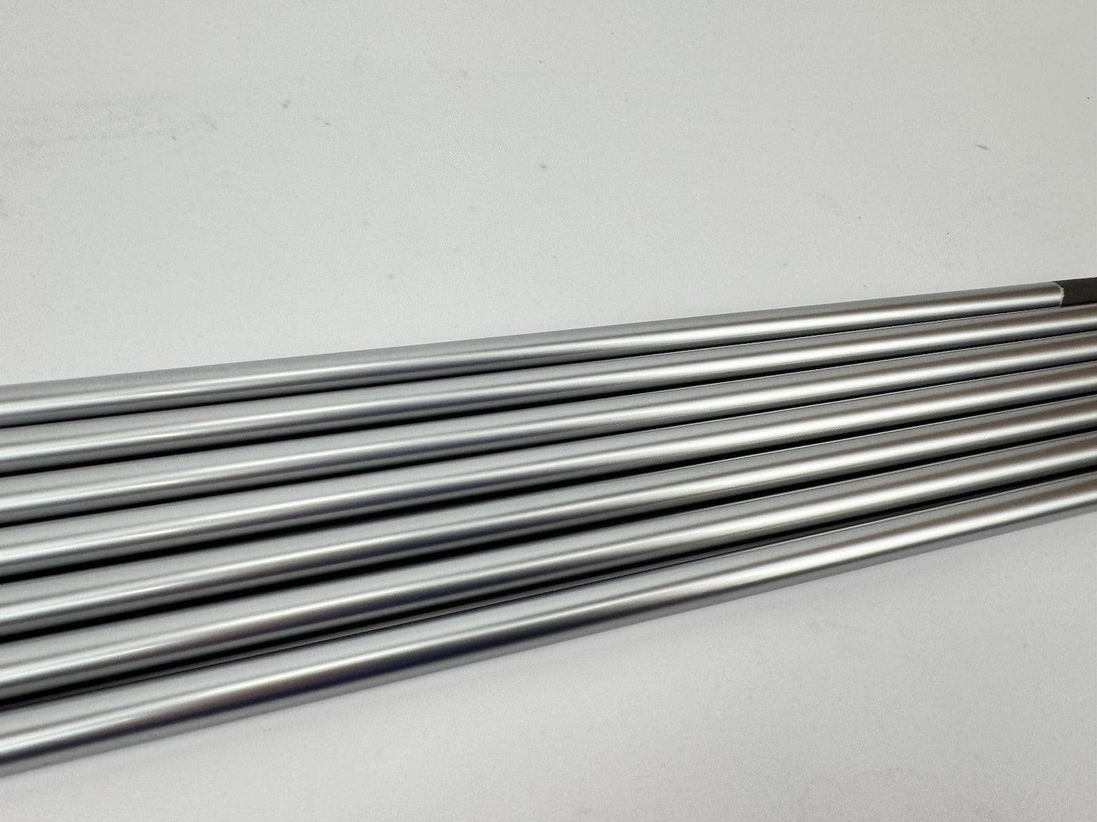 Aldila Rogue Pro Iron Shaft Set 4-PW Regular Flex Graphite 0.355 Tapered /343444