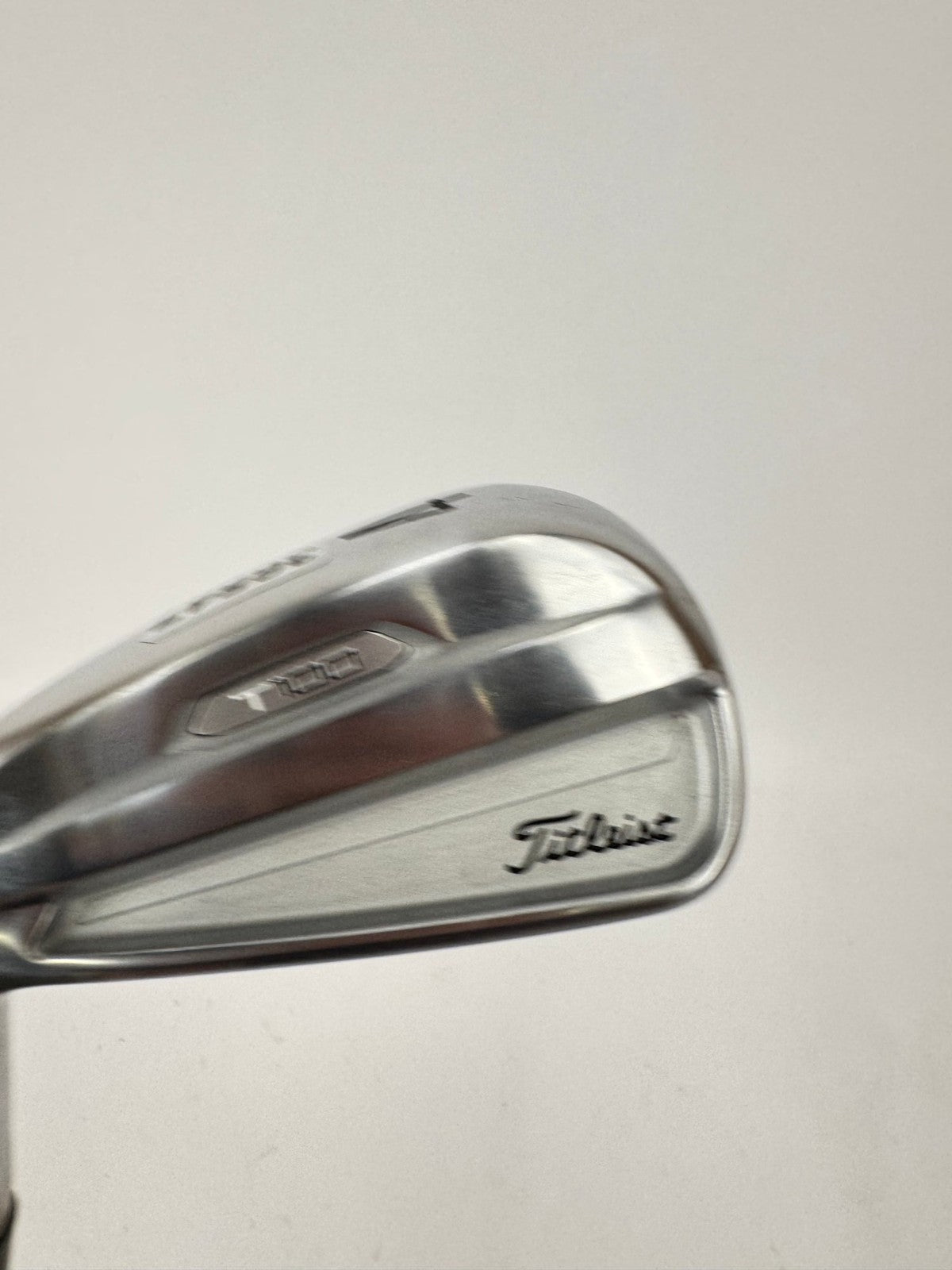 Titleist T100 4 Iron Stiff Flex Graphite Tensei Blue Left Handed Used/365473