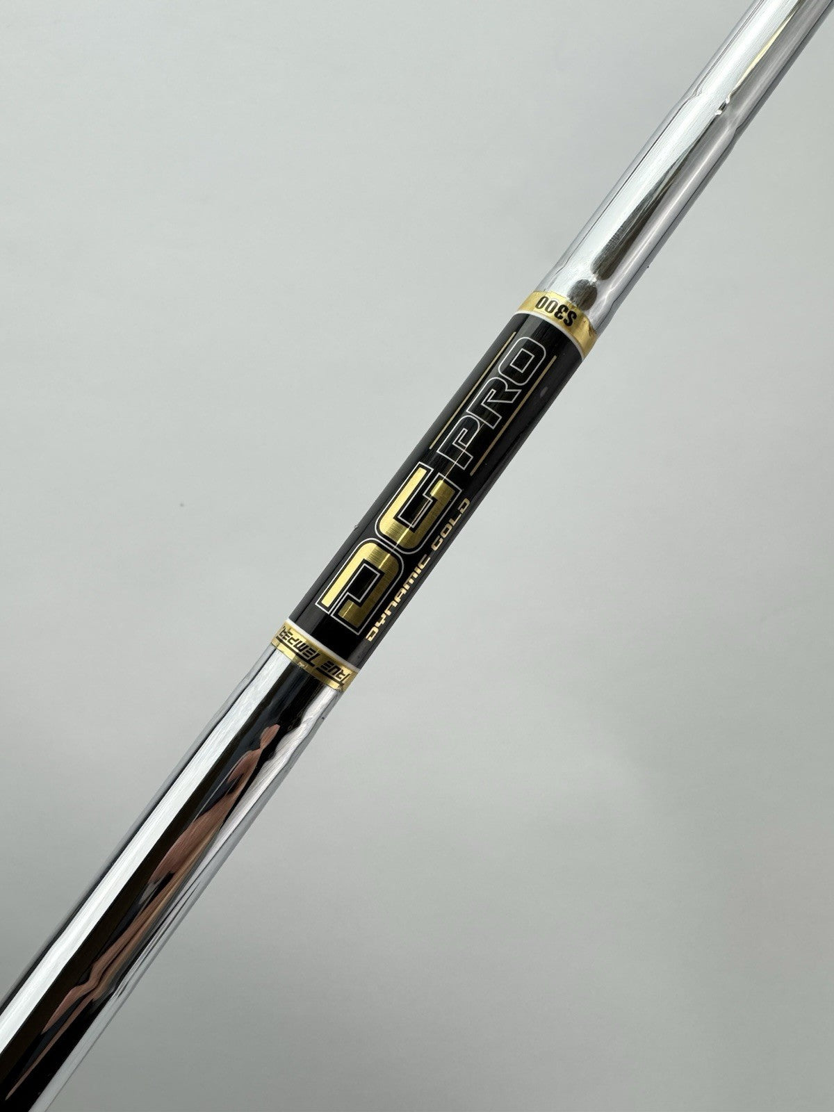 Dynamic Gold Pro Iron Shaft R300 Regular Flex Steel 36” /0.355 Tapered /301670