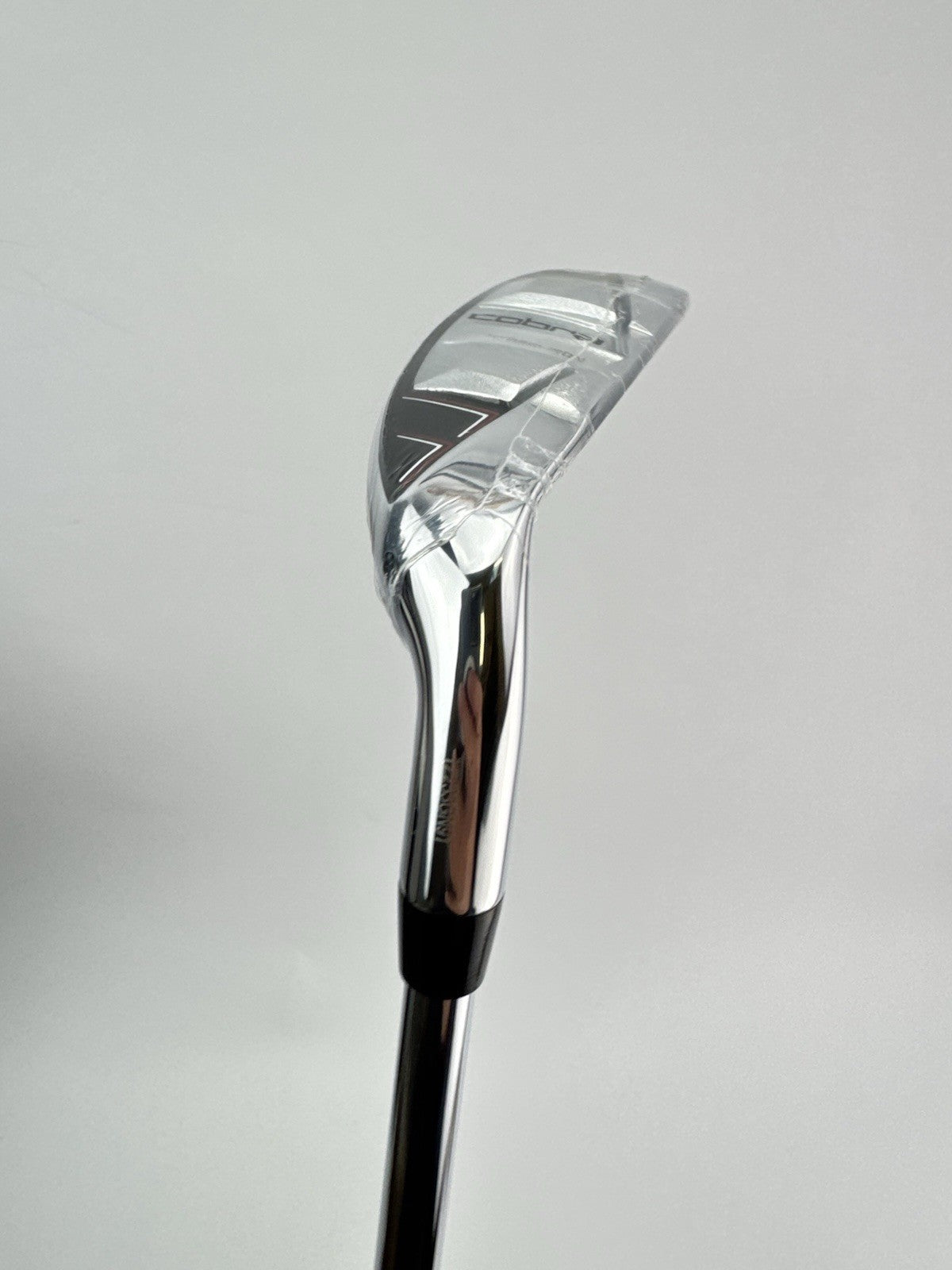 Cobra T Rail 8 Iron Combo Hybrid KBS Tour 90 Regular Steel /Right /New /308246