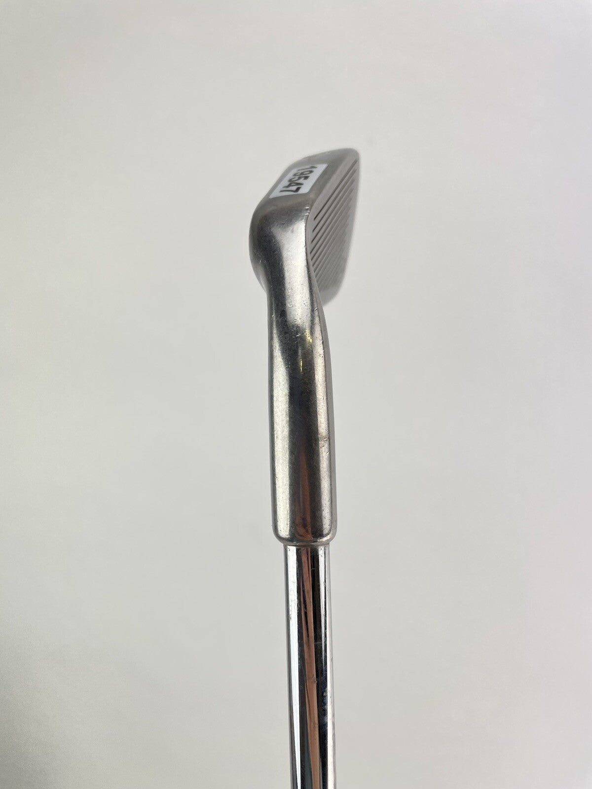 Regal Golf 2 Iron Regular Flex Steel Shaft /Right Handed /New Grip /195479