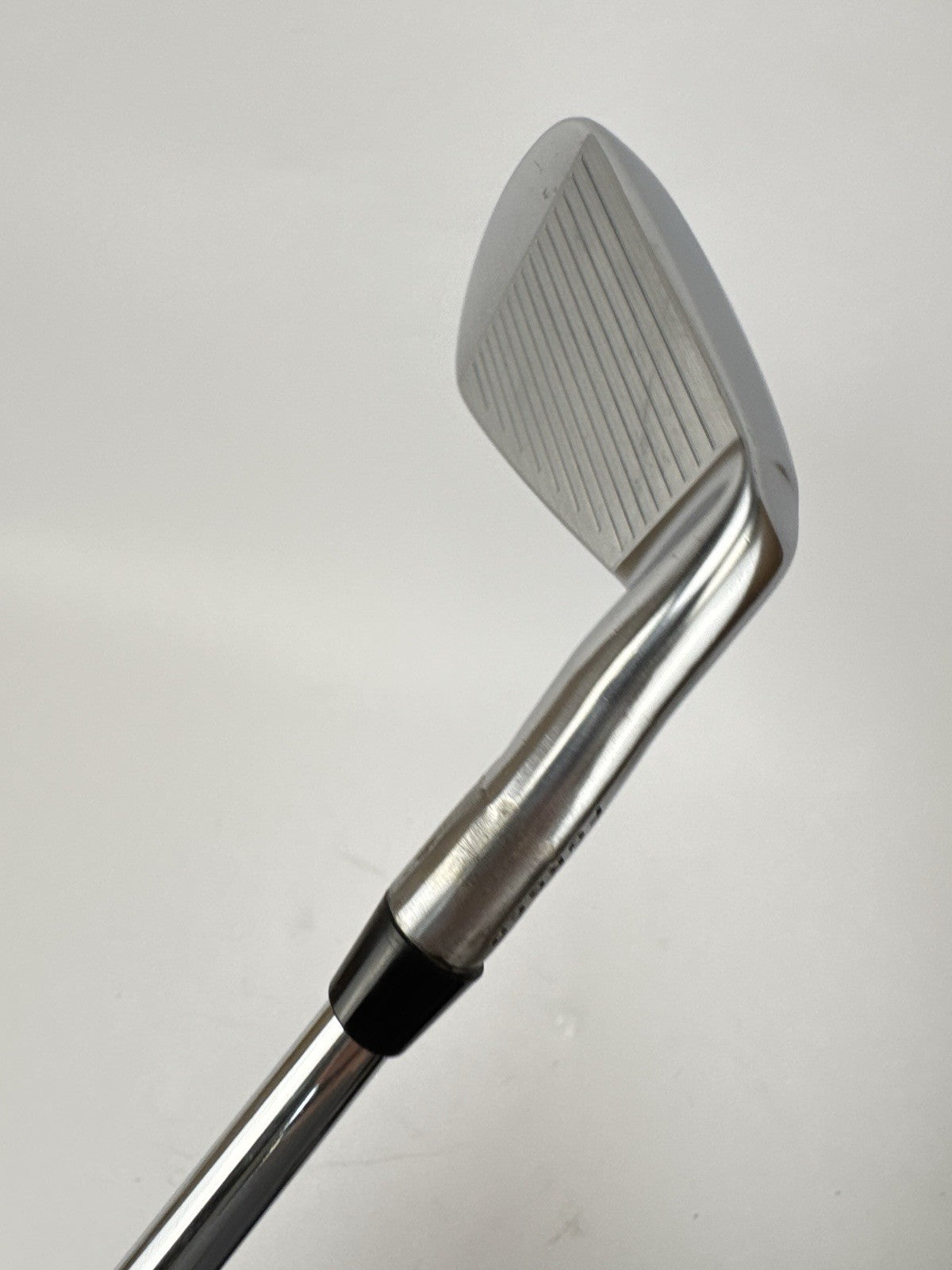 Srixon ZX5 8 Iron Left Handed MKII KBS Tour 120 Stiff Steel /New Grip /353168