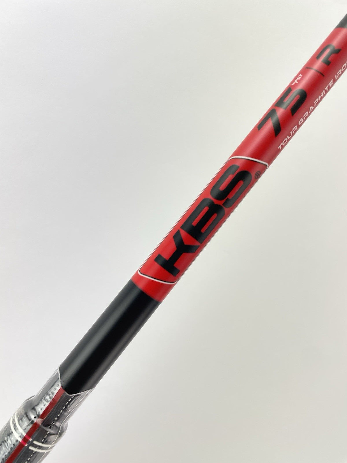 KBS Tour Graphite Iron Shaft 75 Regular Flex Graphite 35.5” /0.370 /Lamkin/291652