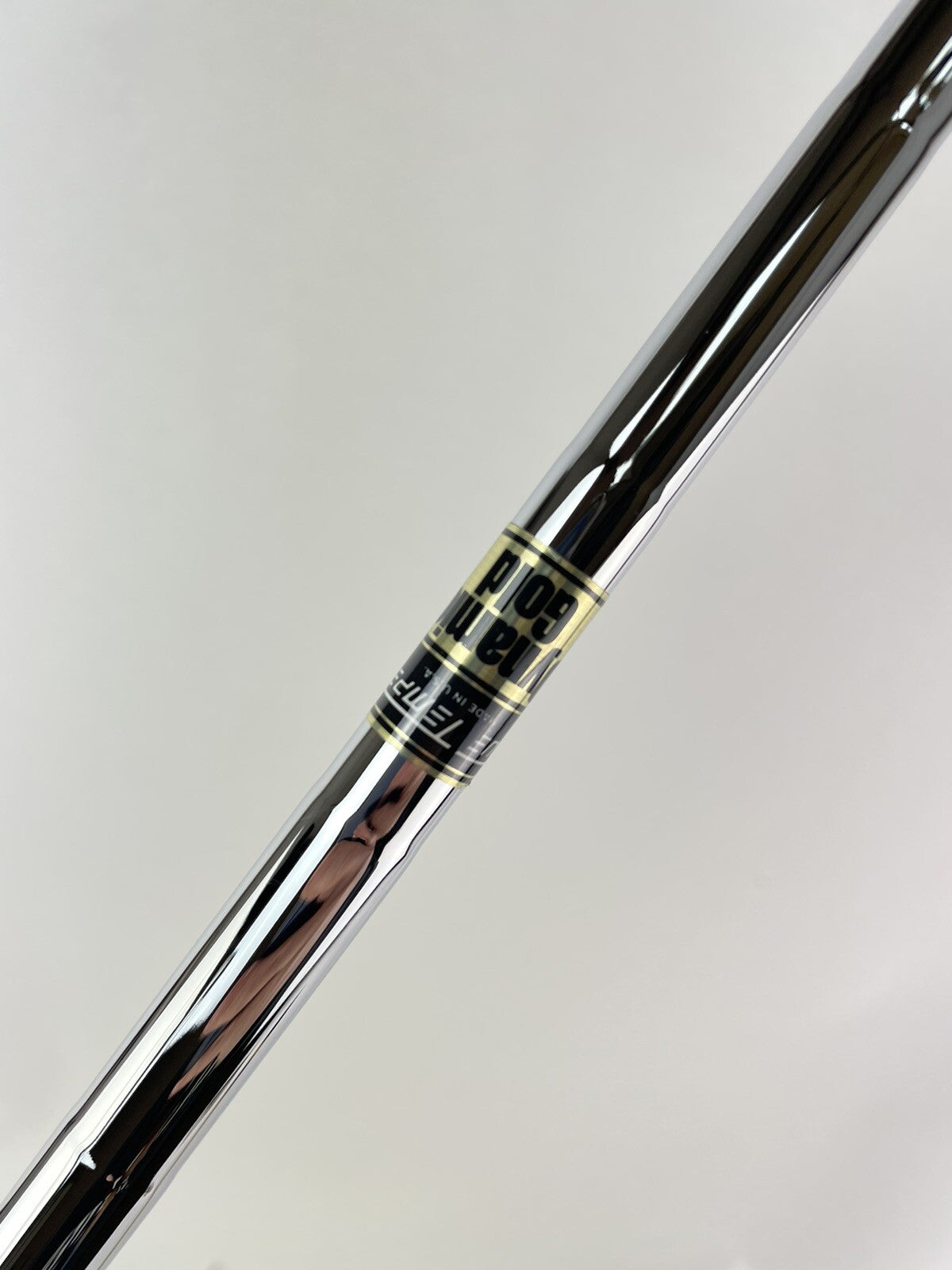 Dynamic Gold S300 Iron Shaft Stiff Flex Steel 36.25" /0.355 Tapered /148111
