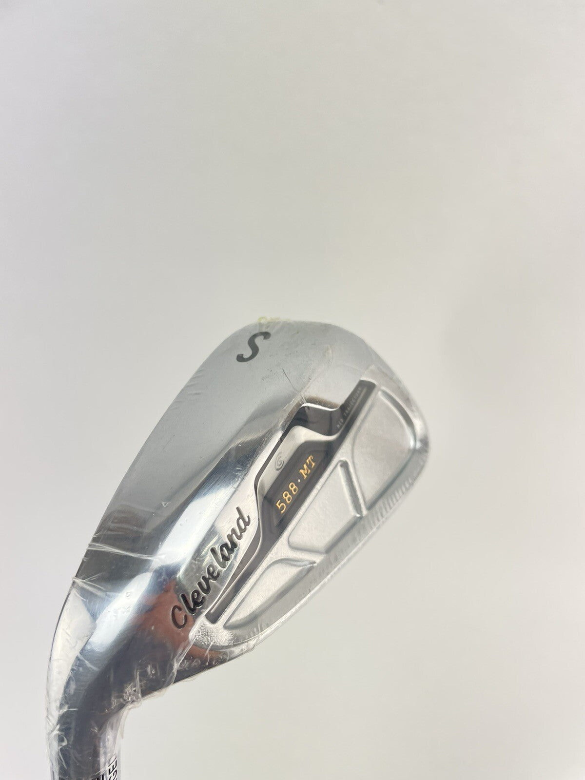 Cleveland 588MT Sand Wedge Left Handed Wedge Flex Graphite /New /163662