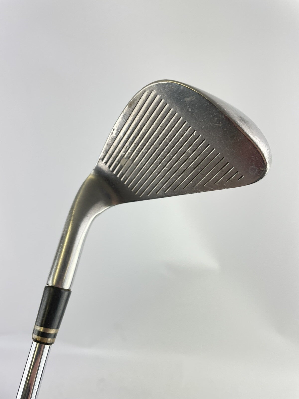 Wilson Golf Sand Wedge Ultralite Regular Flex Steel /Right /New Grip /73909