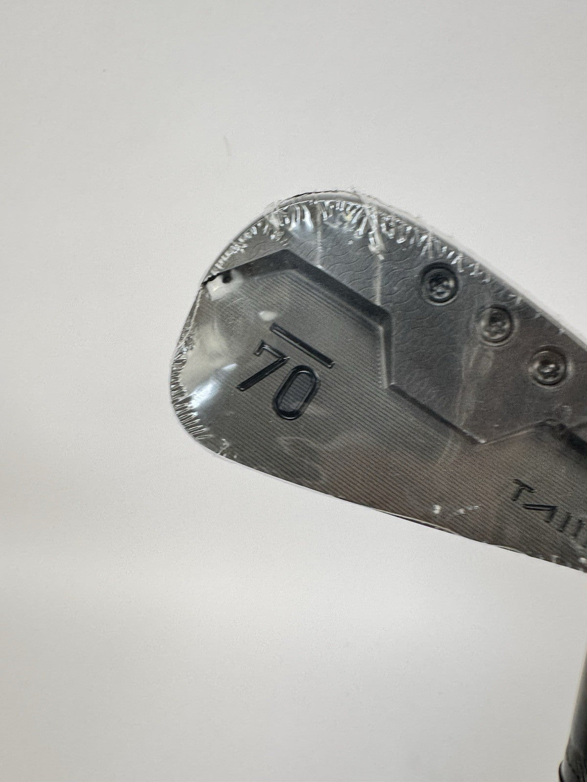 Sub70 TAII 4 Iron Blackout Forged Diamana Stiff Graphite /Right /Mid Grip /356272