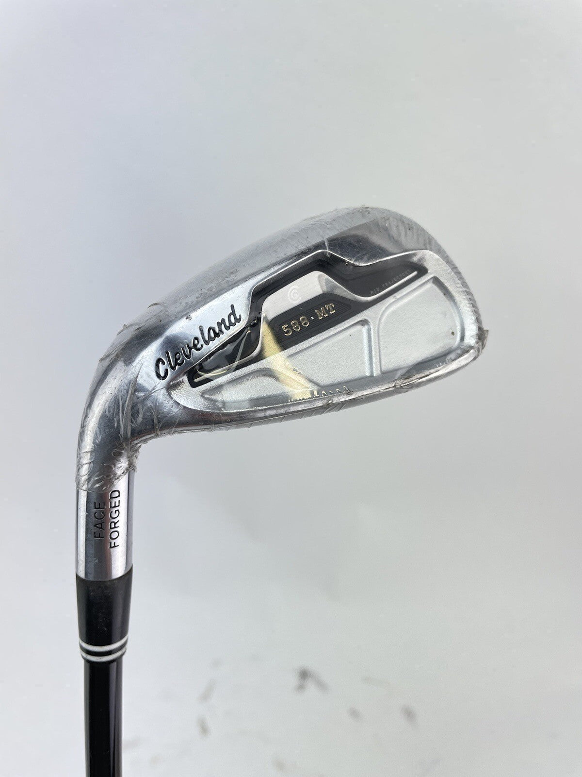 Cleveland 588MT Gap Wedge Left Handed Wedge Flex Graphite /New /161670