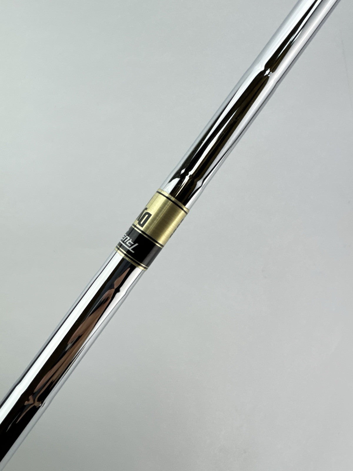 Dynamic Gold S300 Iron Shaft Stiff Flex Steel 35.5 /0.355 Tapered /269154