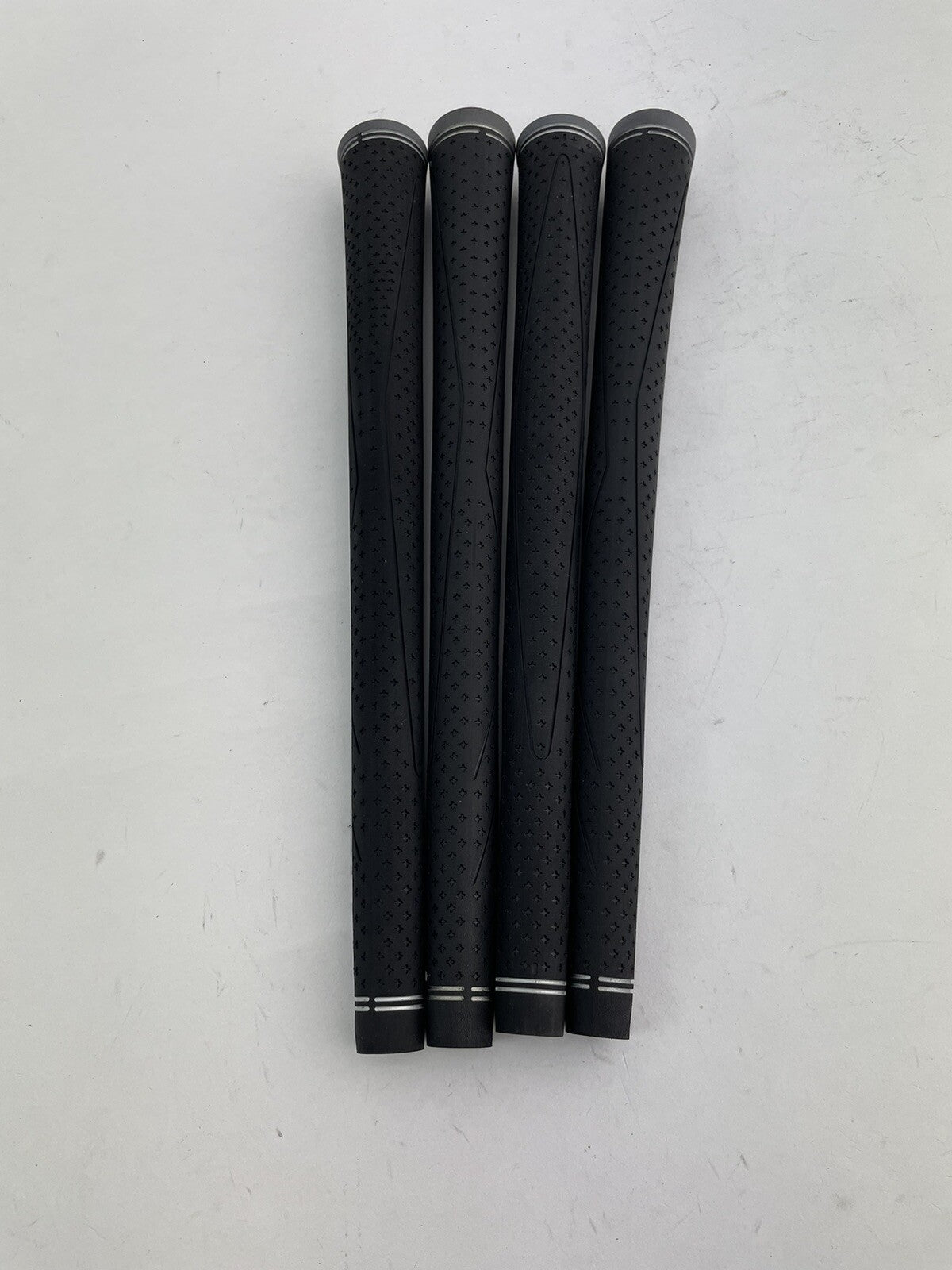 Callaway Golf Grips (4) Men’s Standard /Black /Grey /Pulled /301785
