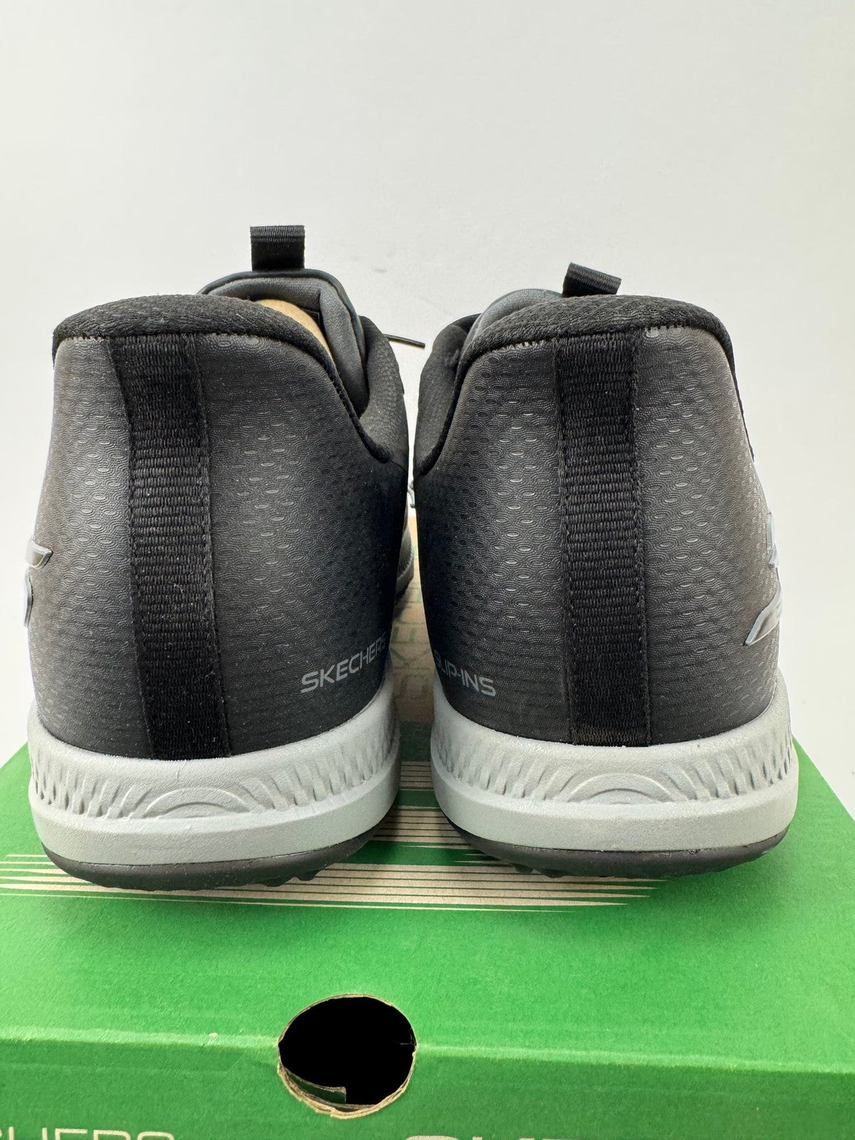 Skechers Go Golf Elite 6 Men's Golf Shoes UK Size 10 Black Waterproof Tra/349925