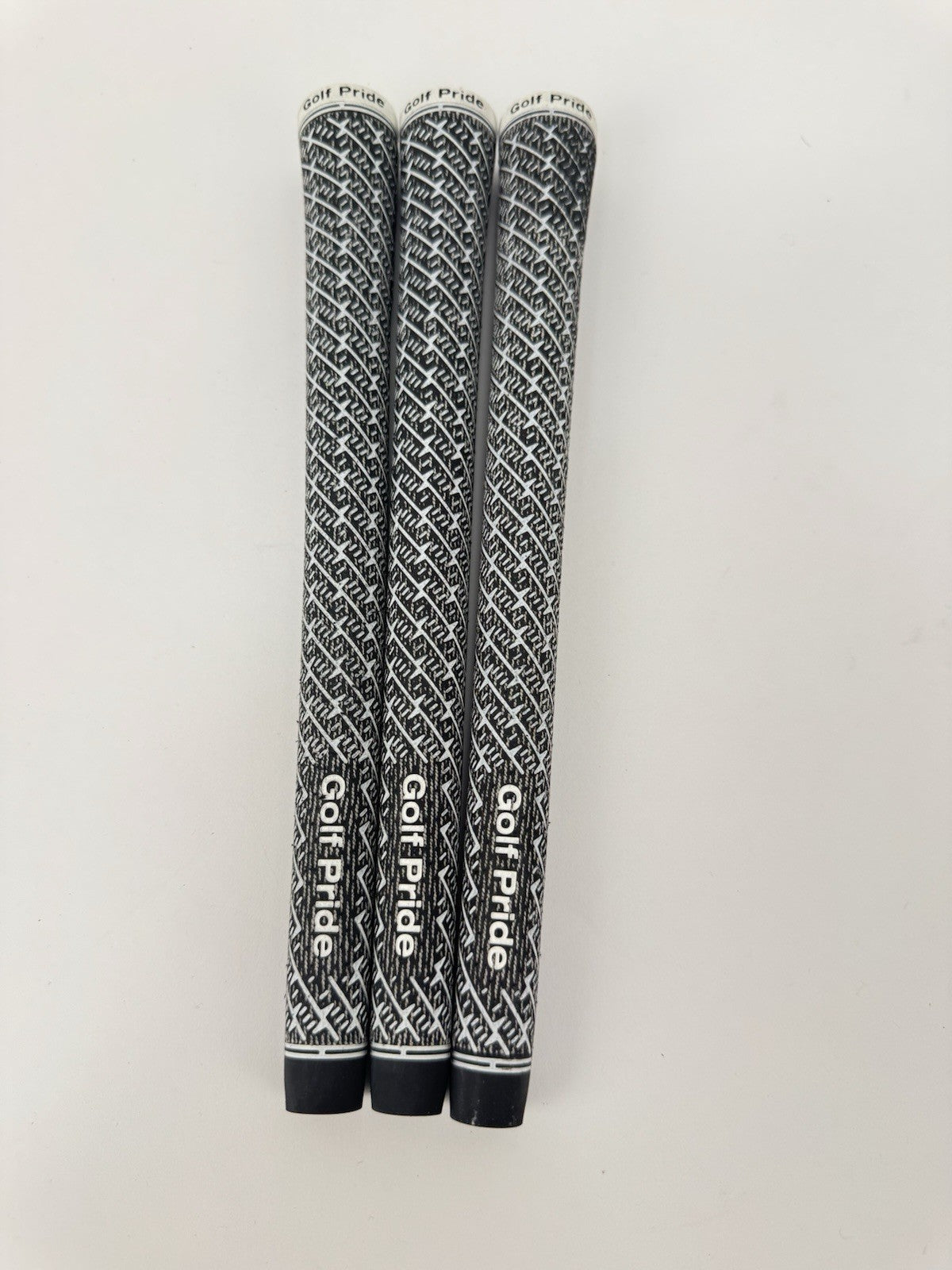 Golf Pride Z-grip Midsize Golf Grips (3) Cord /Pulled /Black/White /357060
