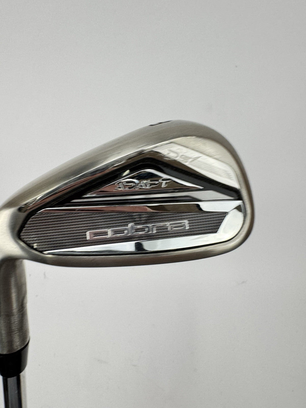 Cobra DS Adapt Pitching Wedge Left Handed Elevate MPH 85 Regular Steel /355123