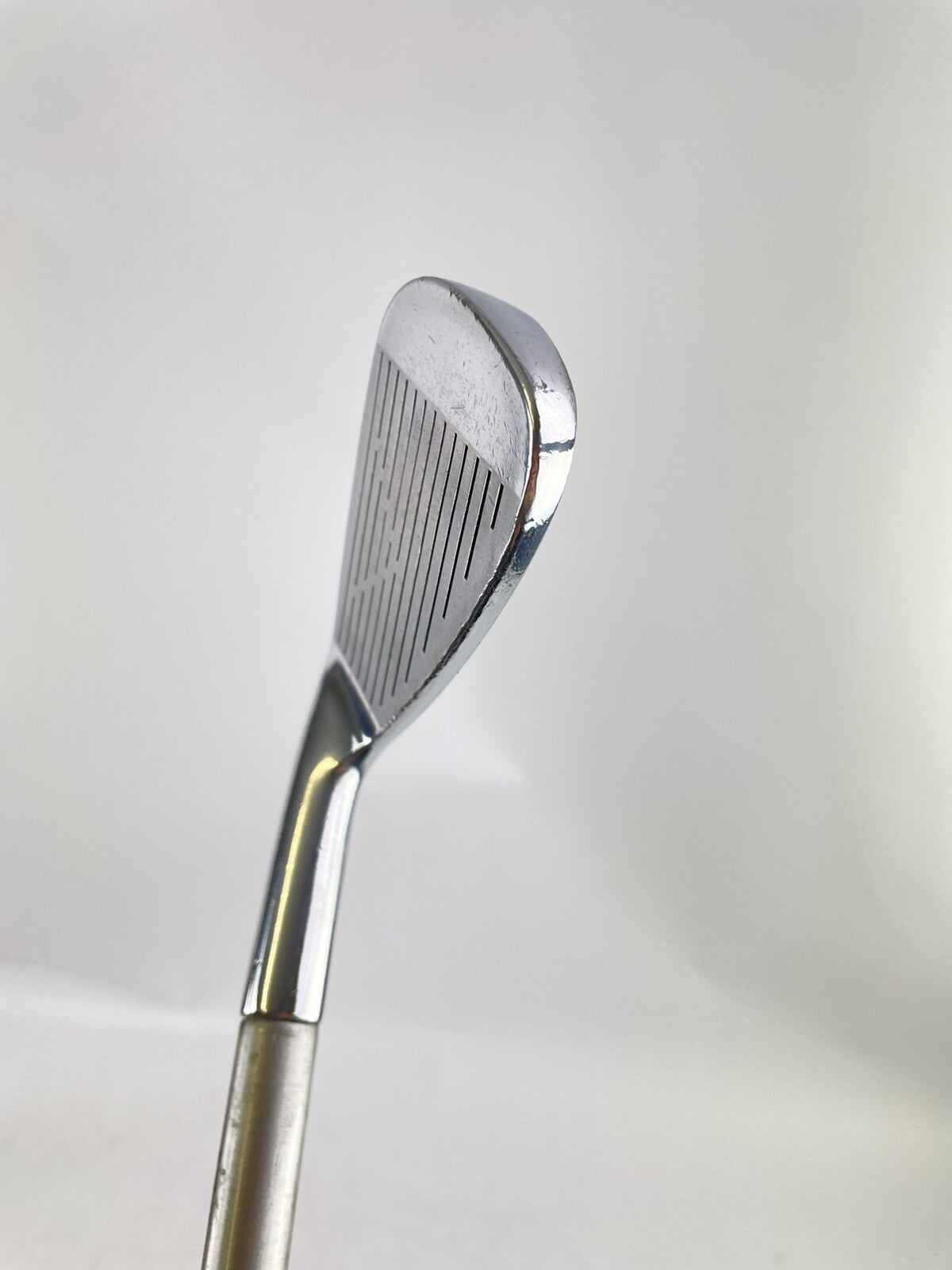 Wilson Staff Forged 4 Iron RM Midsize Stiff Graphite /Right Handed New Grip/720313