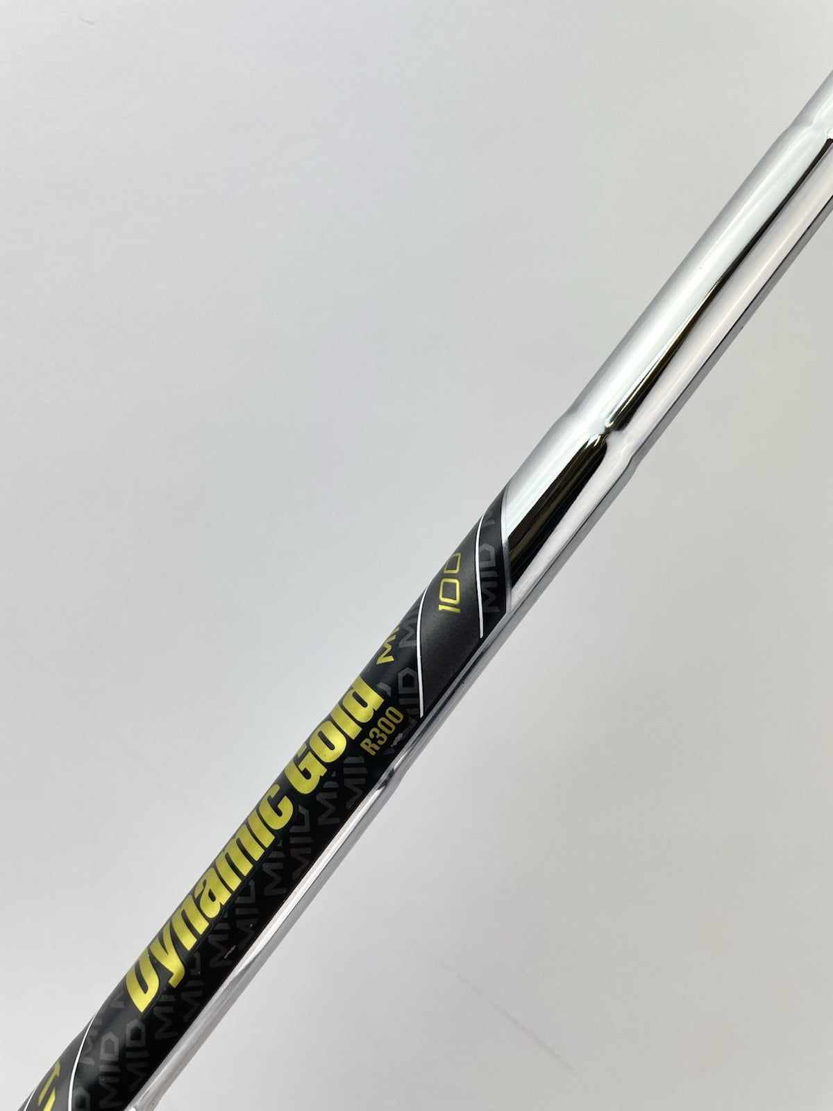 Dynamic Gold Mid 100 Iron Shaft R300 Regular Flex Steel 35.5” /0.355 /271307
