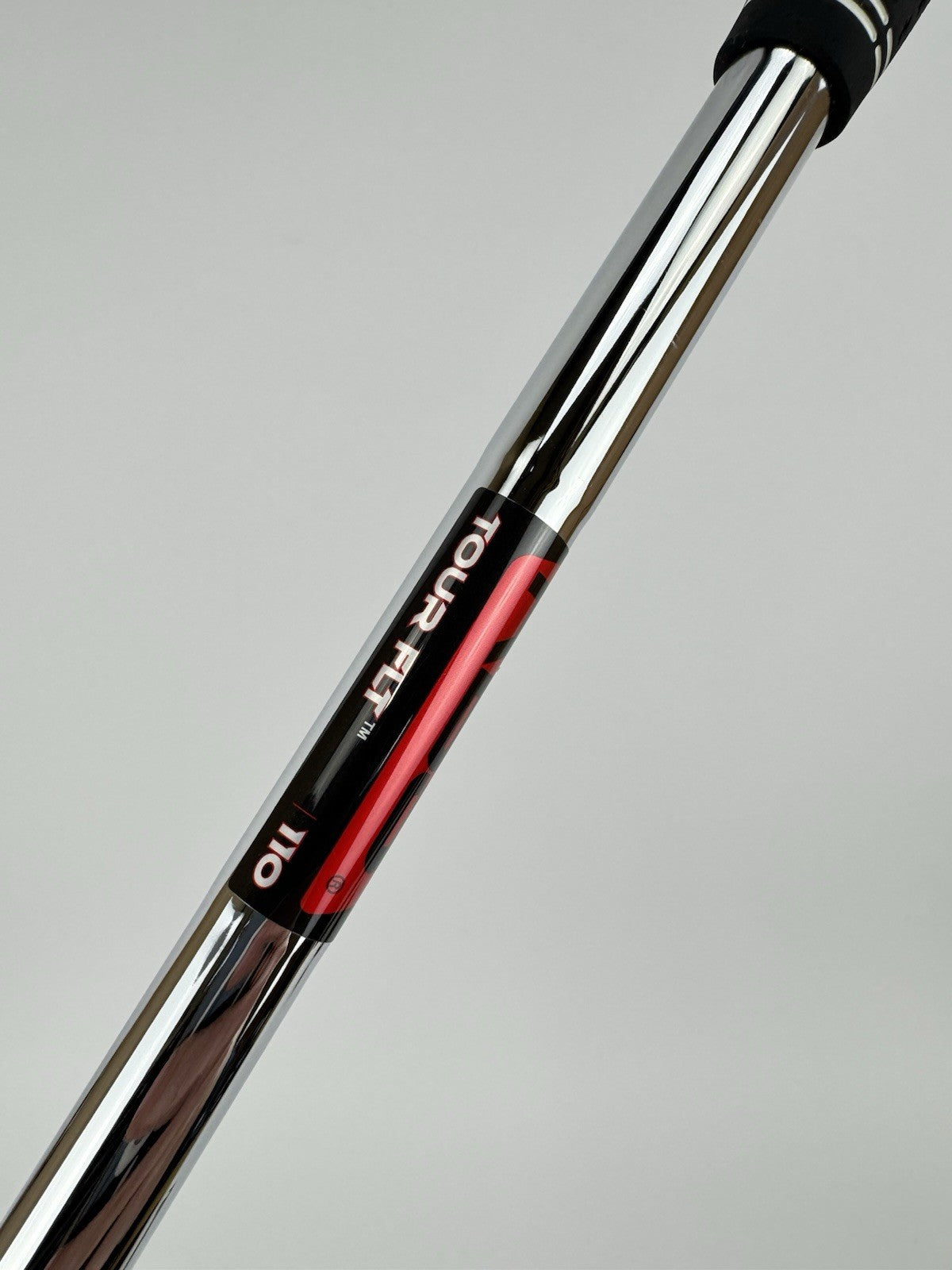 Cobra One Length Pitching Wedge F8 KBS Tour FLT 110 Regular Steel /New /3337214