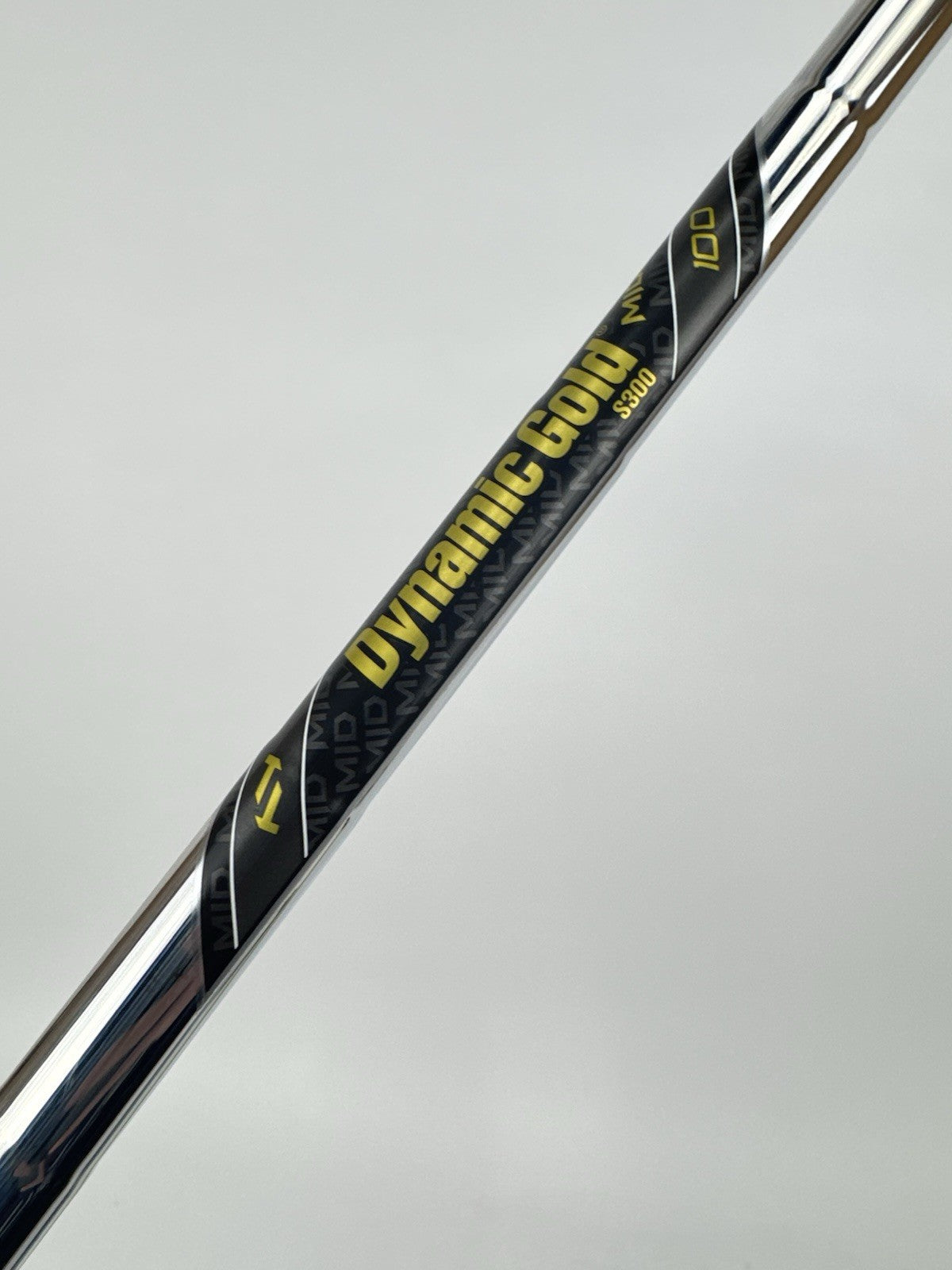 Dynamic Gold Mid 100 Iron Shaft S300 Stiff Flex Steel 35.5”/0.370 Parallel/317483