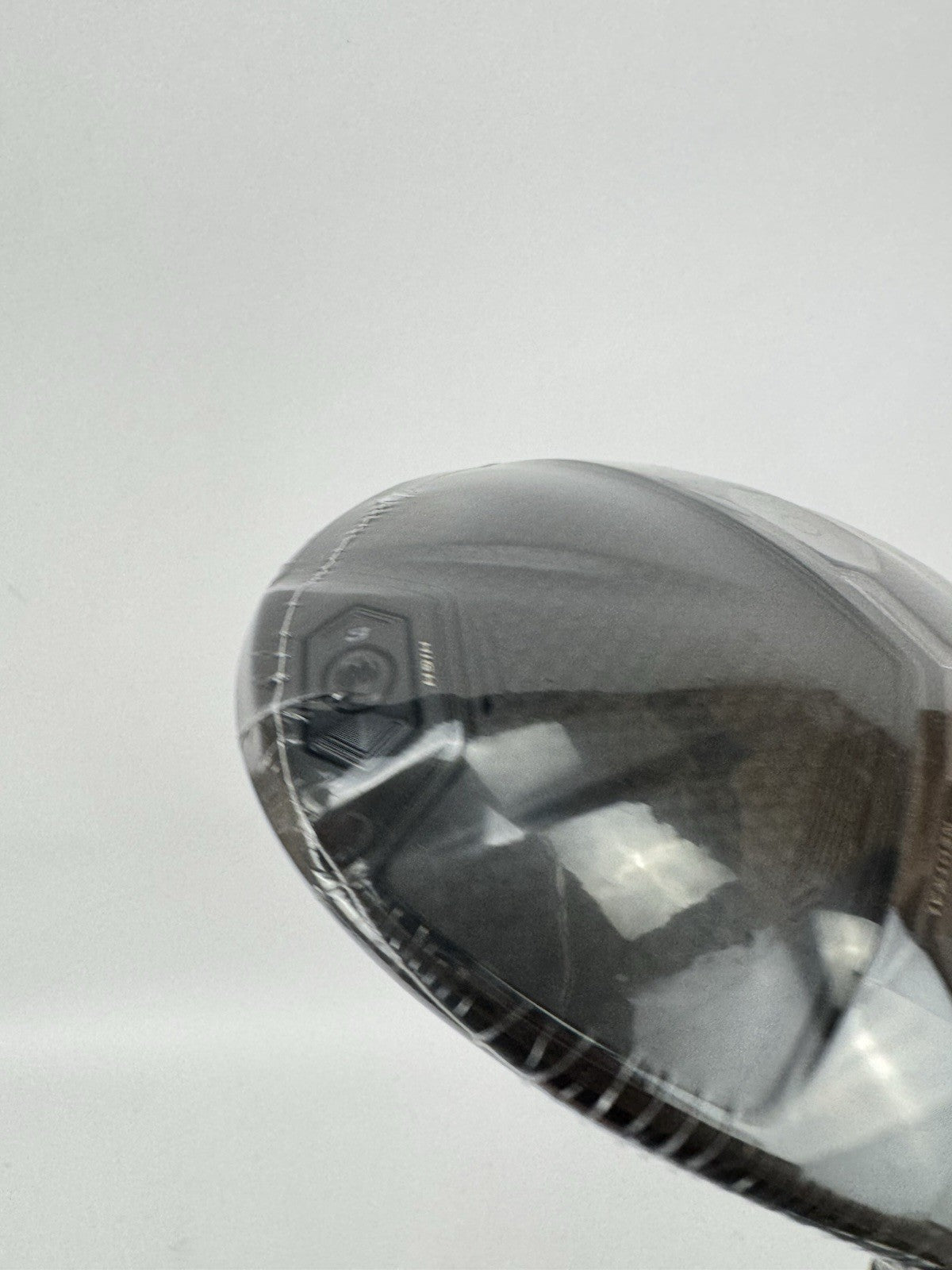 Cobra DS Adapt Driver 9* UST Helium F4 Stiff Flex Graphite /Right Handed /362423
