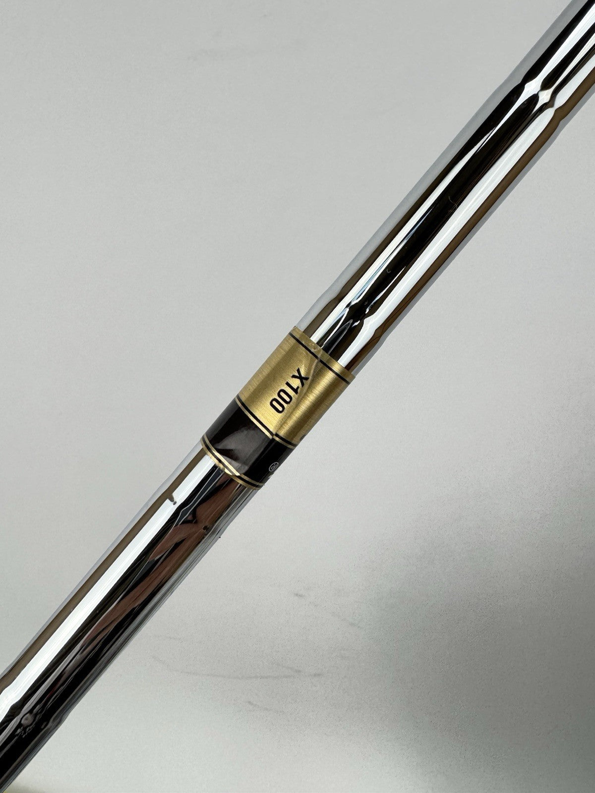 Dynamic Gold X100 Iron Shaft Extra Stiff Steel (X Flex) 35” /0.355 Tapered/348043
