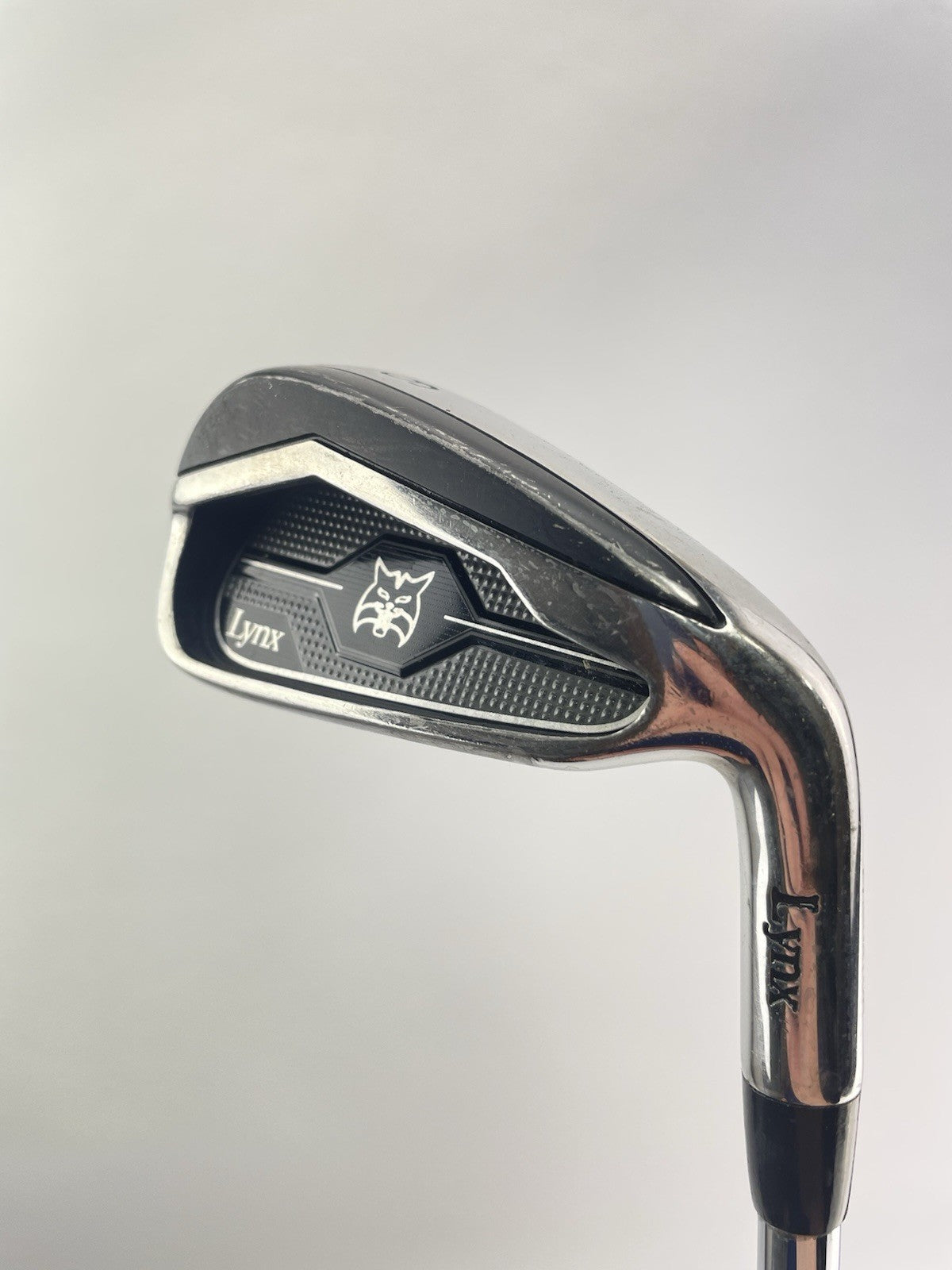 Lynx Golf 6 Iron Predator Regular Flex Steel /Right Handed /New Grip /256642