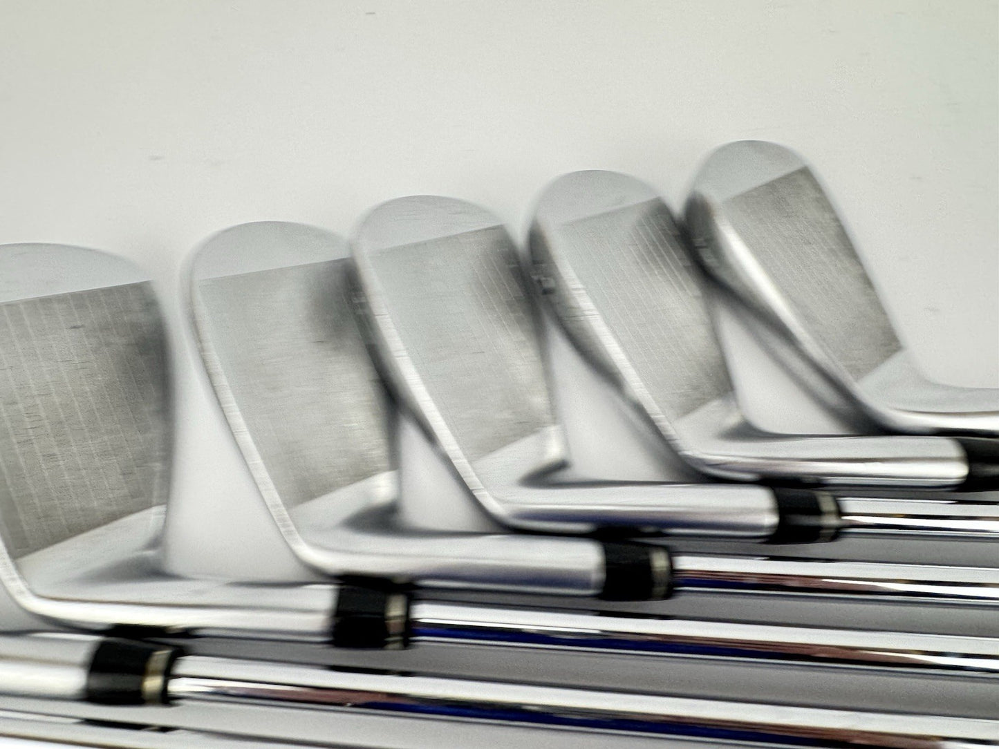 Orka RS5 Irons 4-PW Regular Flex Steel /Right Handed /New Grips /317668