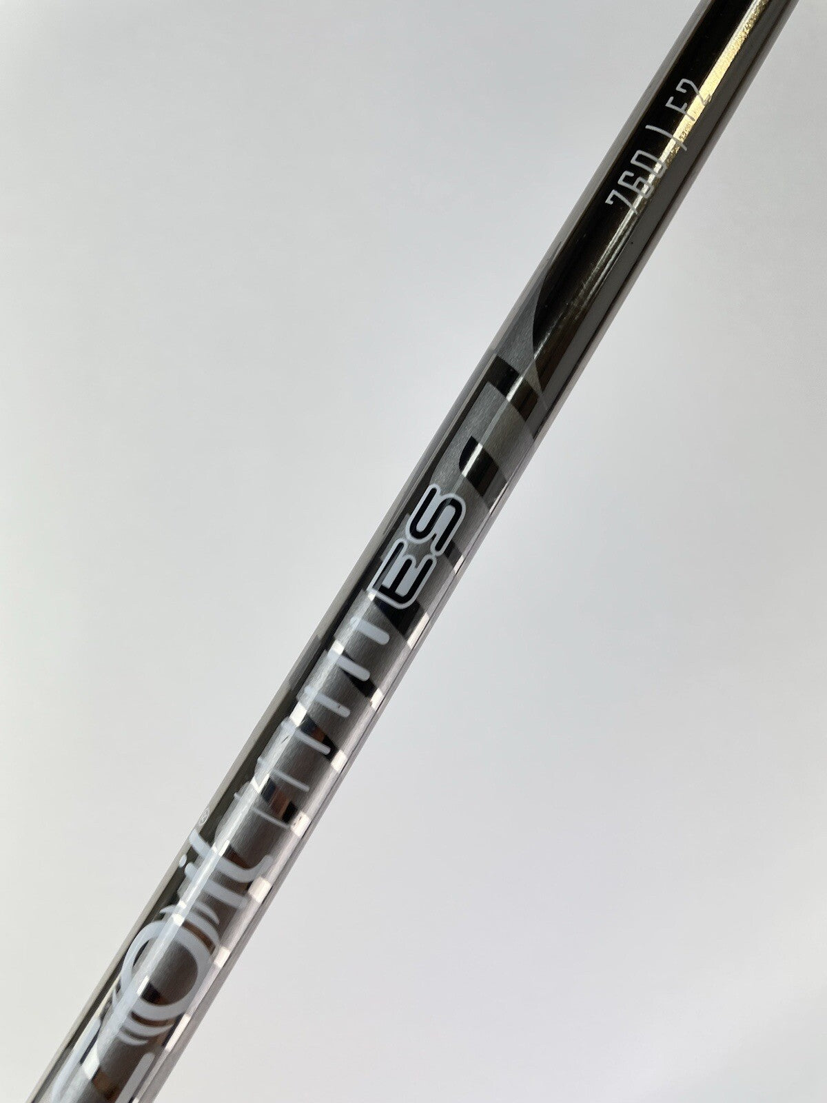 UST Recoil Iron Shaft ES 760 F2 Senior Graphite 34.75" /0.370 Parallel /148524
