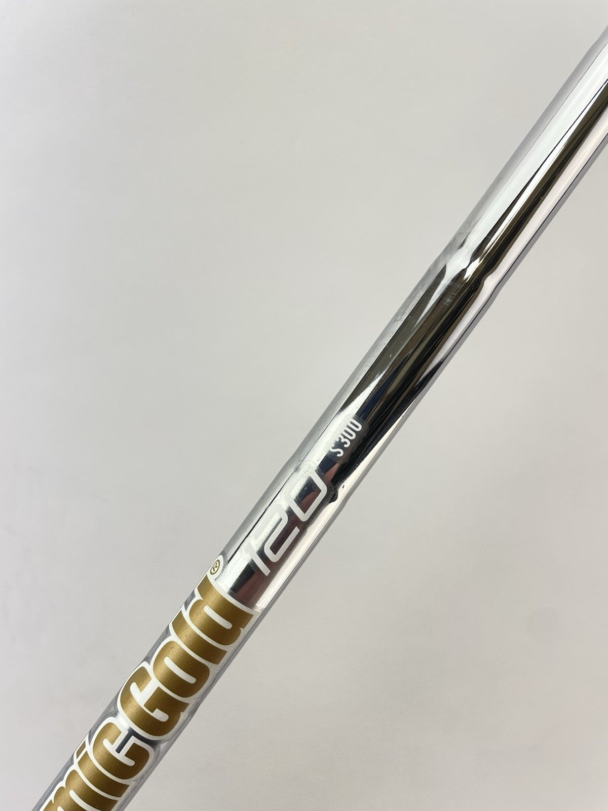 Dynamic Gold 120 Iron Shaft S300 Stiff Flex Steel 35.25 /0.355 Tapered /254395