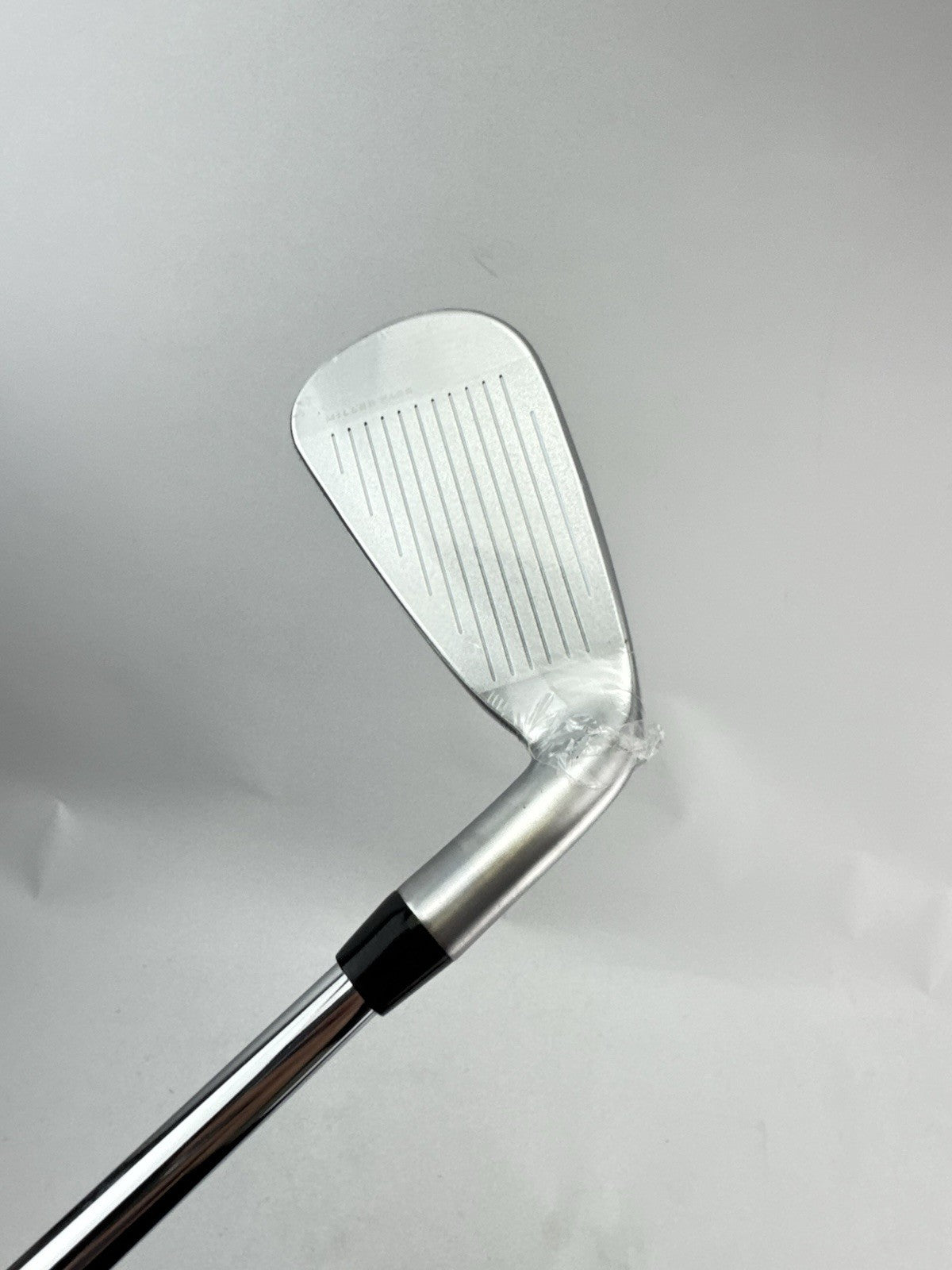 Cobra LTDX 4 Iron Left Handed KBS Tour 90 Regular Flex Steel/New /304529