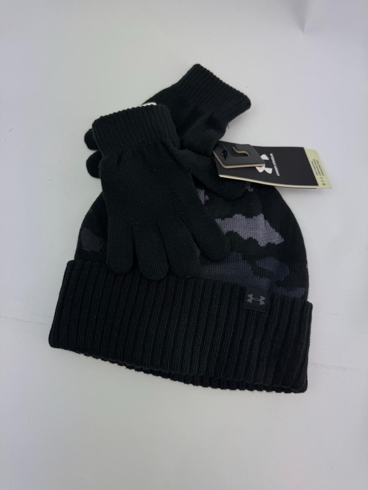 Boys Under Armour Beanie And Gloves Set Black Camouflage Kids Brand New/ 300690