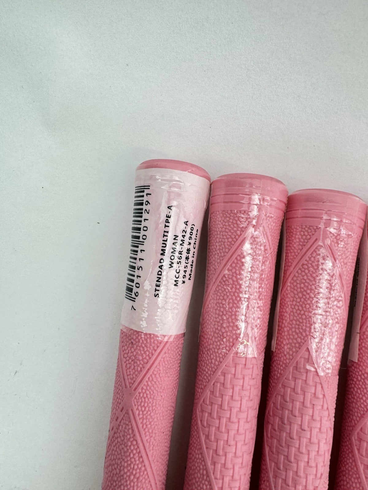 Ladies Golf Grips (8) Undersize /Pink /Brand New /213747