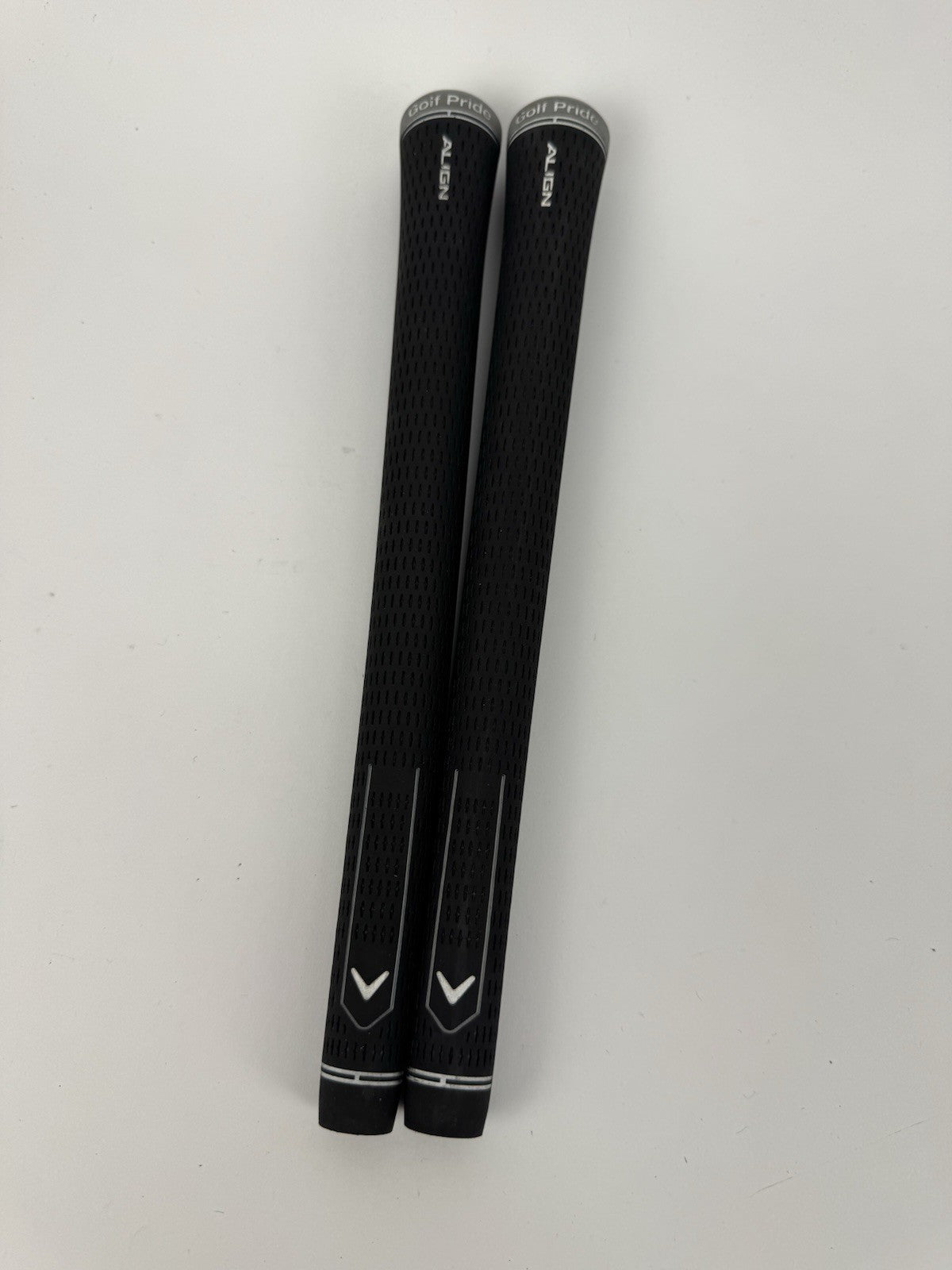 Golf Pride Tour Velvet Align Grips (2) Mens Midsize /Pulled /338320