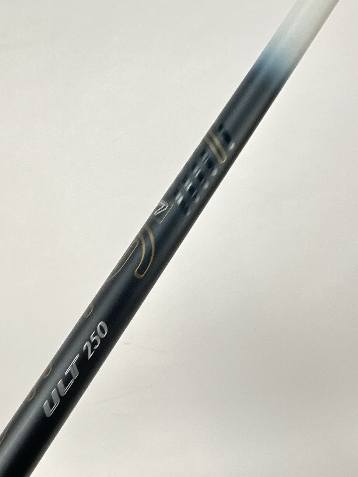 Ping ULT250 Iron Shaft Ladies Flex Graphite 35” /0.355 Tapered /347425