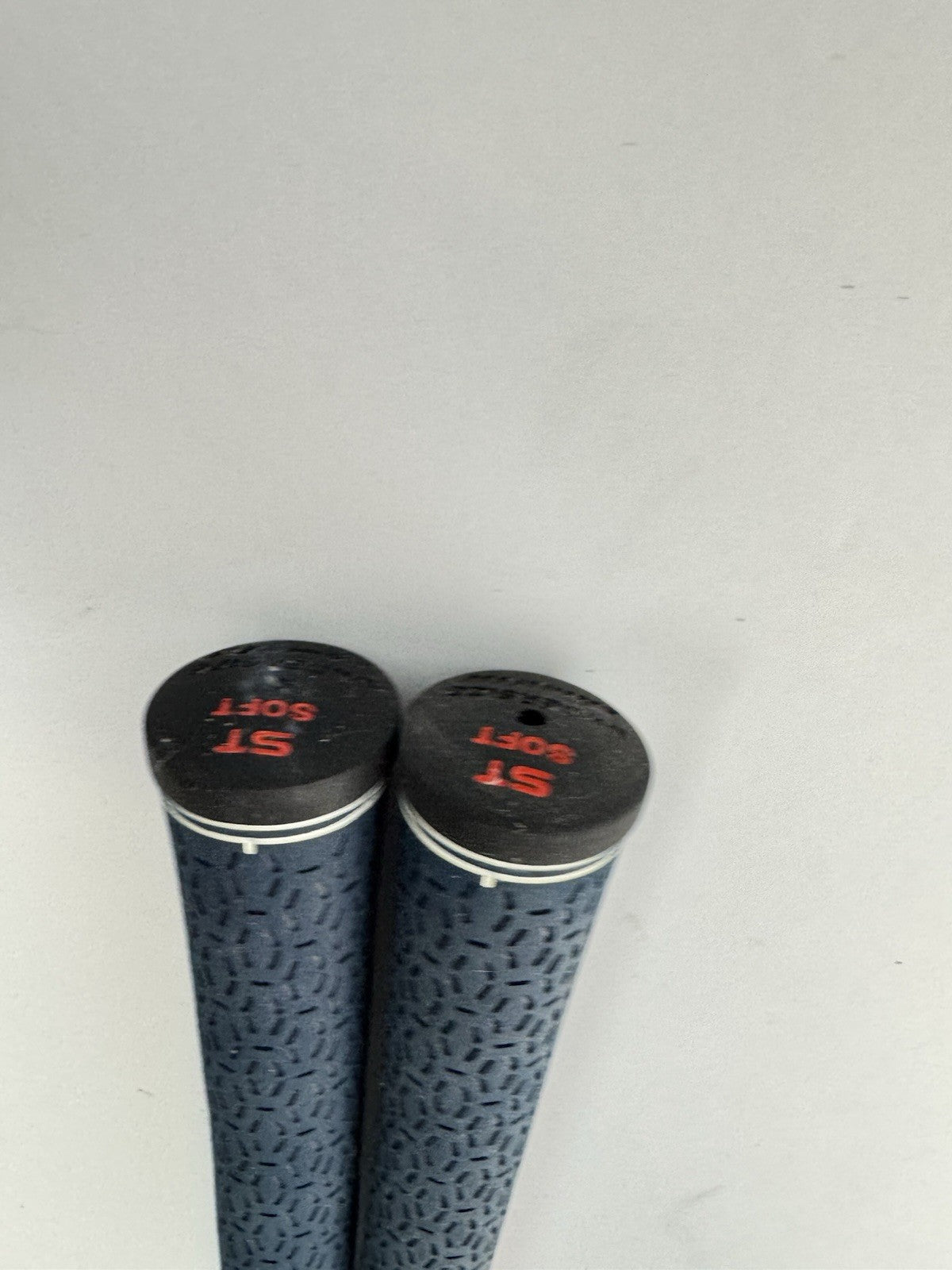Lamkin Ladies Golf Grips (2) ST Soft Undersize /Pulled /342015