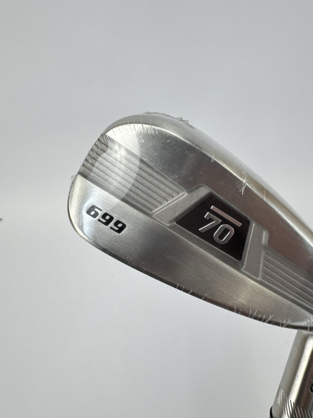 Sub 70 4 Iron Utilty 22* 699 Pro Aldila Rogue Regular Graphite /Right/New /340944