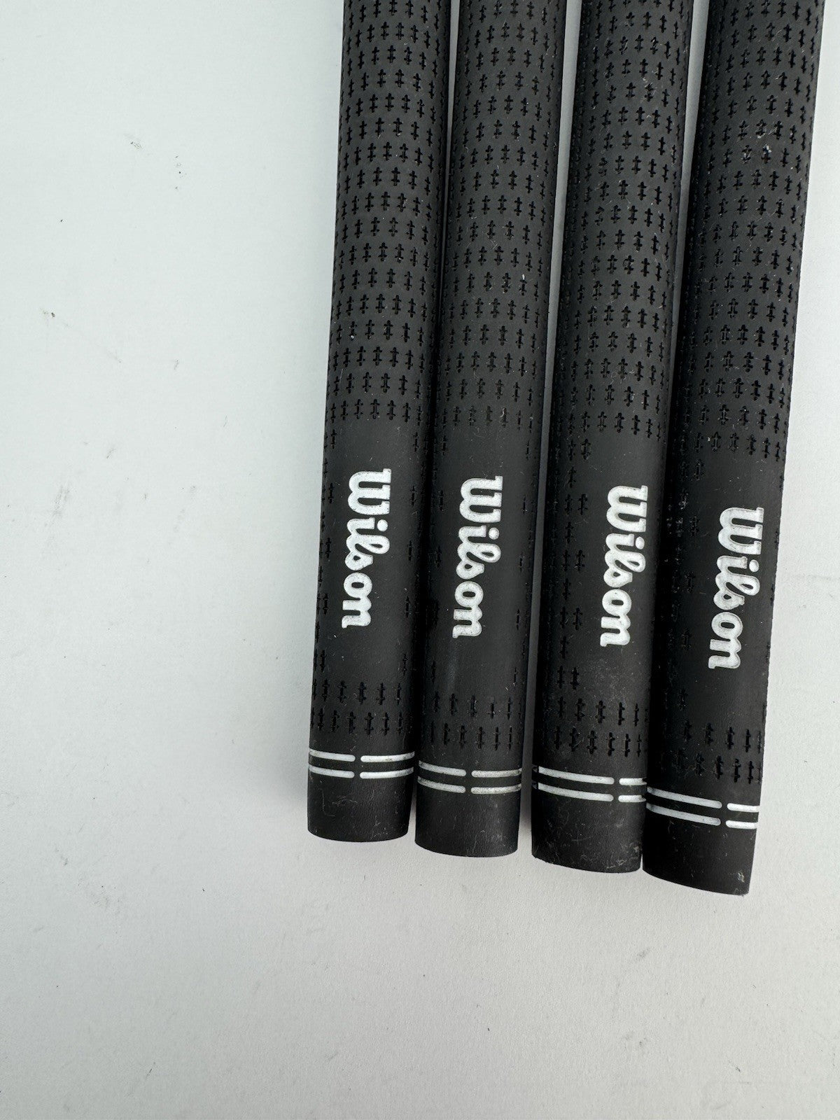 Wilson Staff Golf Grips (4) Mens Standard /Black /Pulled /297522
