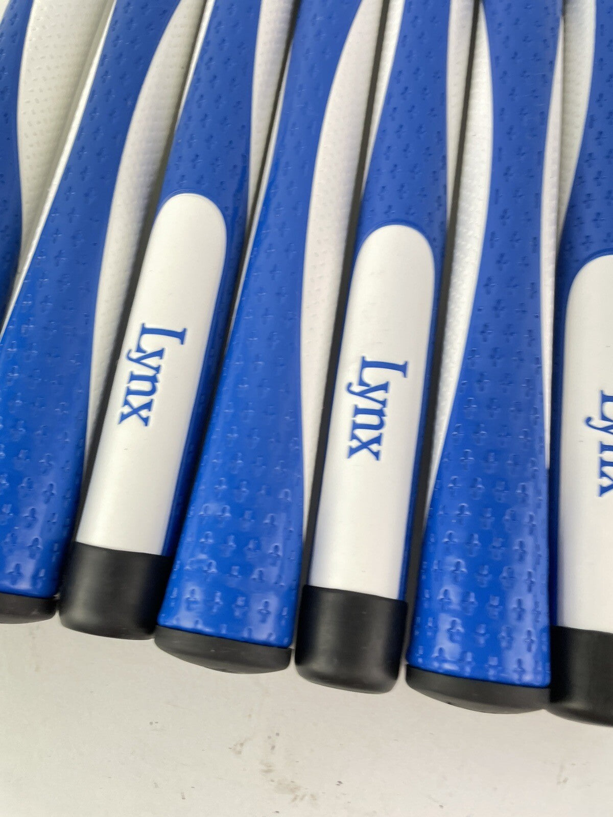 Lynx Golf Grips (10) Ladies Standard /Blue/White /Soft Winn Style /Brand New6