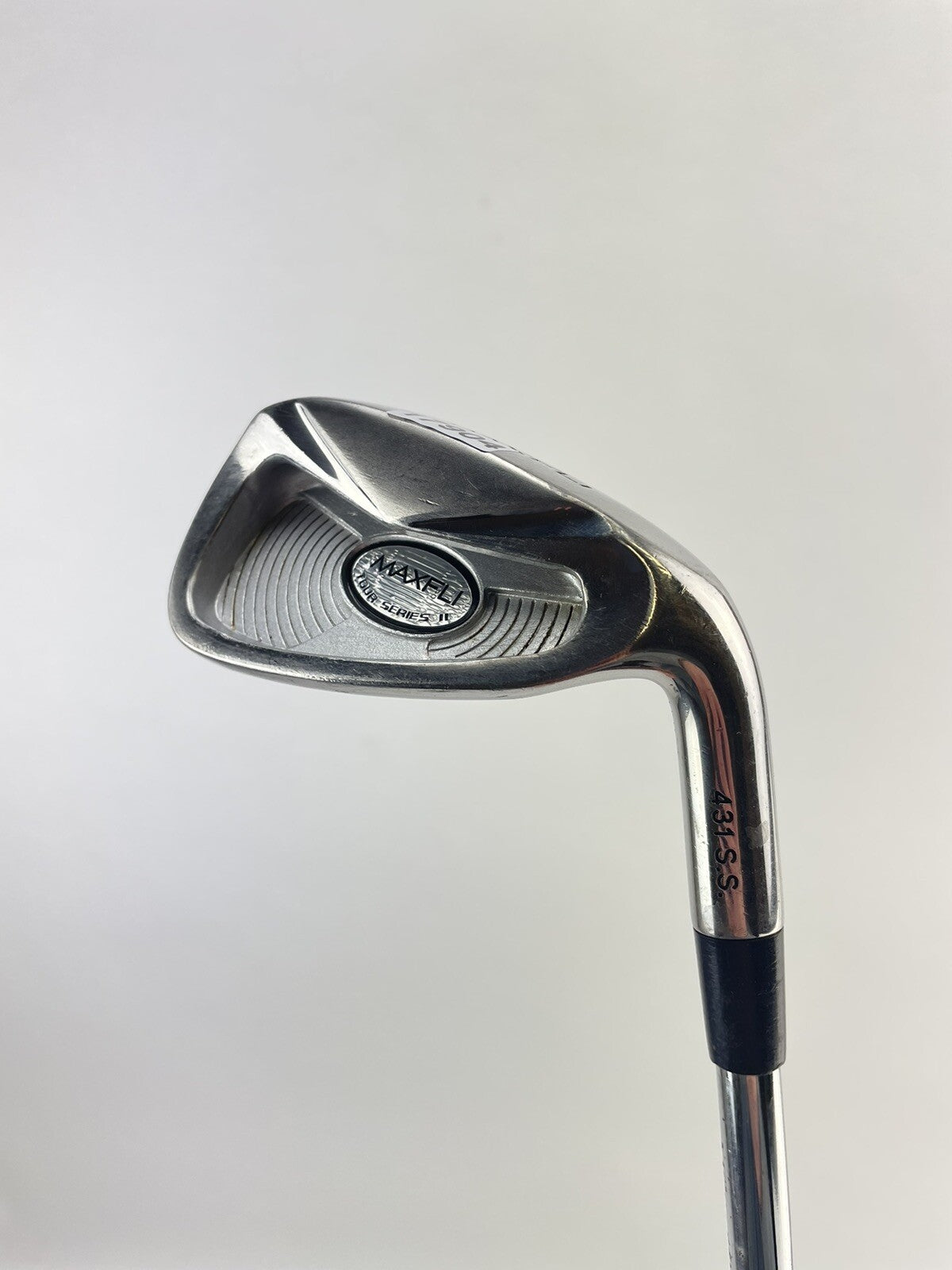 Maxfli Golf 8 Iron Tour Series Regular Flex Steel /Right Handed /New Grip /179042