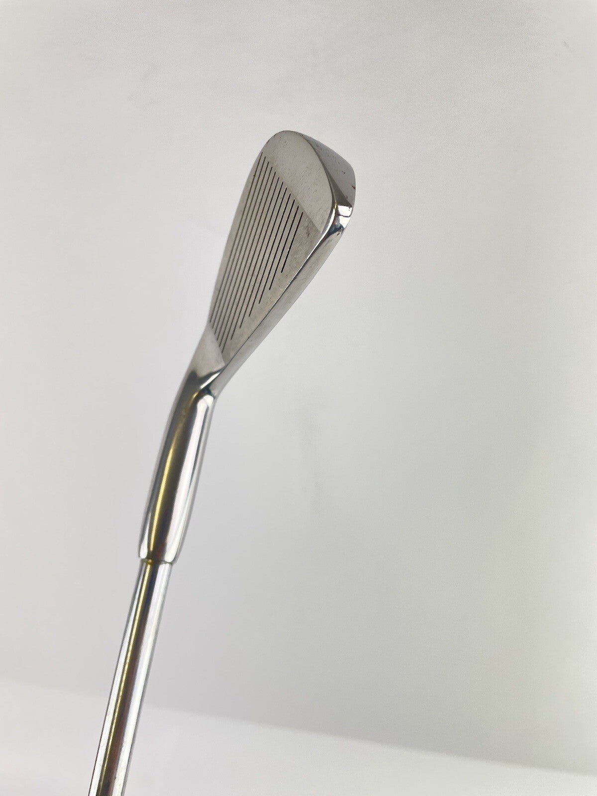 Pin Seeker Golf 1 Iron Regular Flex Steel /Right Handed /New Grip /978312