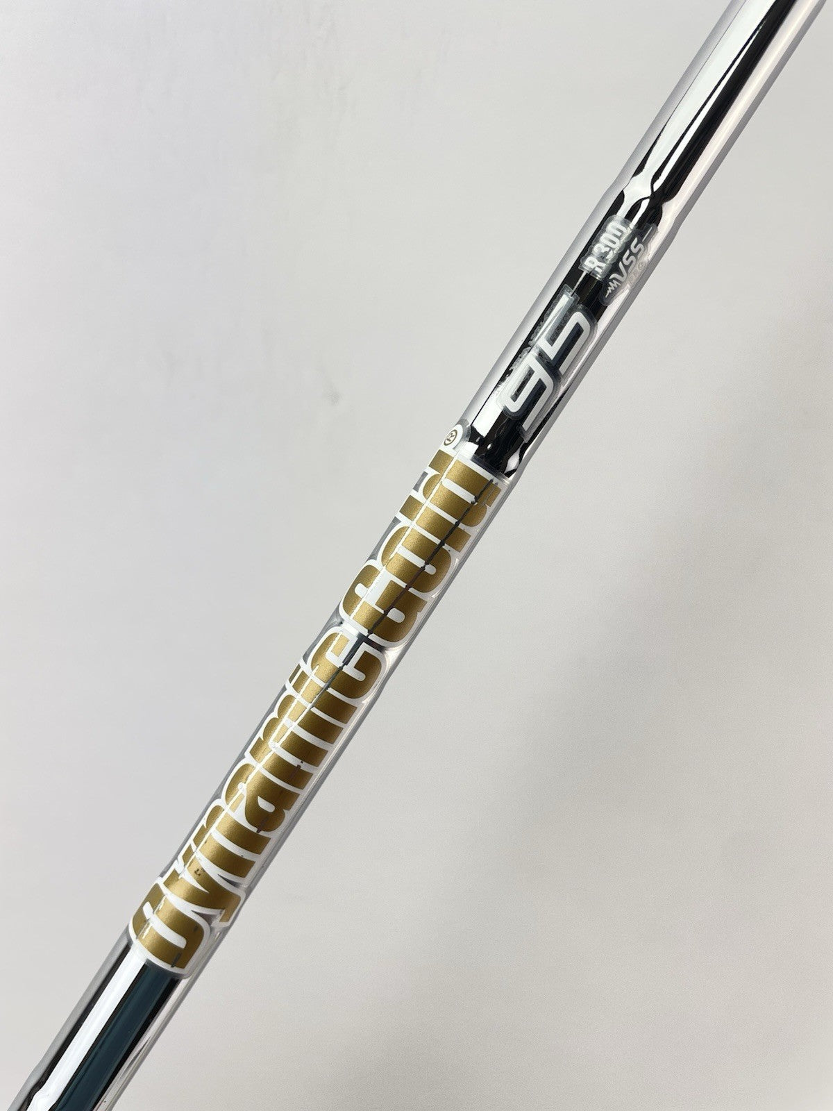 Dynamic Gold 95 Iron Shaft Vss Pro Regular Flex Steel 35.25 /0.355 /264100