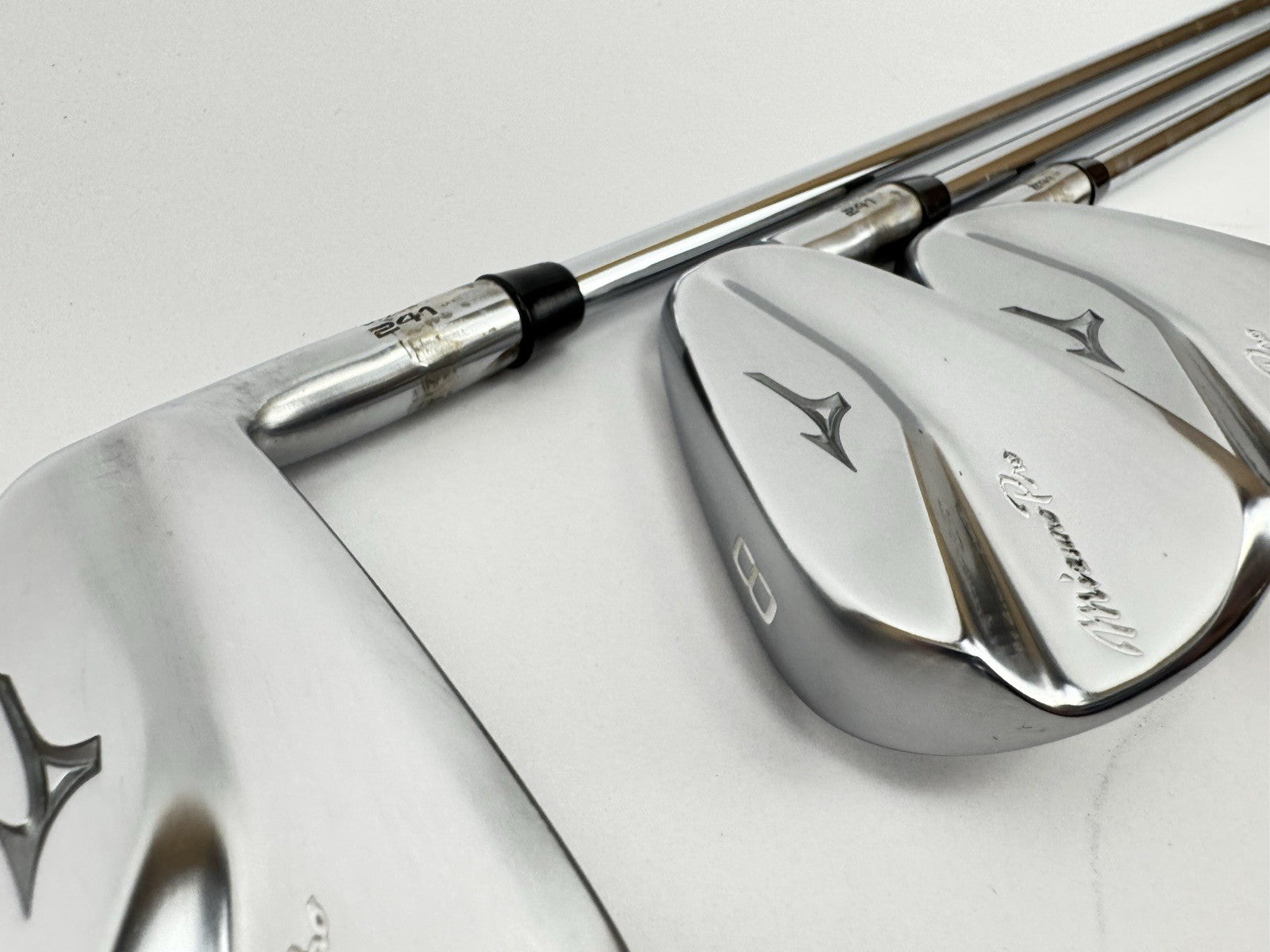 Mizuno Pro241 Irons 6,8+PW Elevate MPH 95 Regular Flex Steel /New Grips /350184